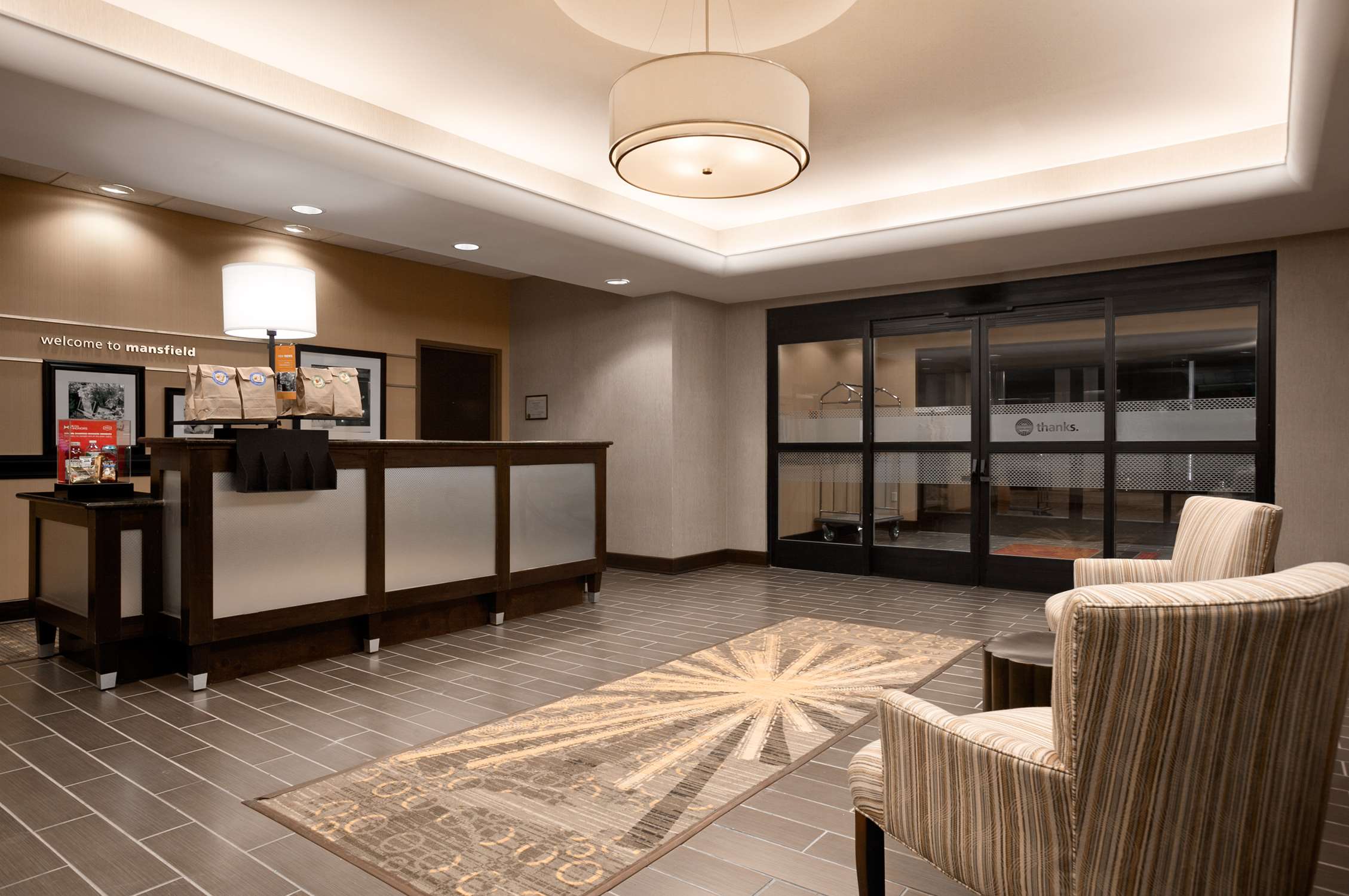 Reception | Hampton Inn & Suites Mansfield