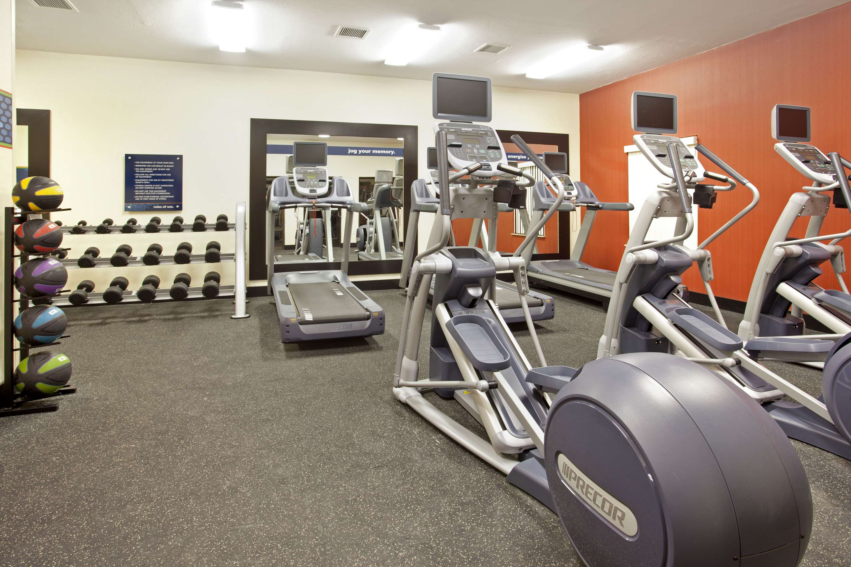 Health club fitness center gym | Hampton Inn & Suites El Paso-Airport