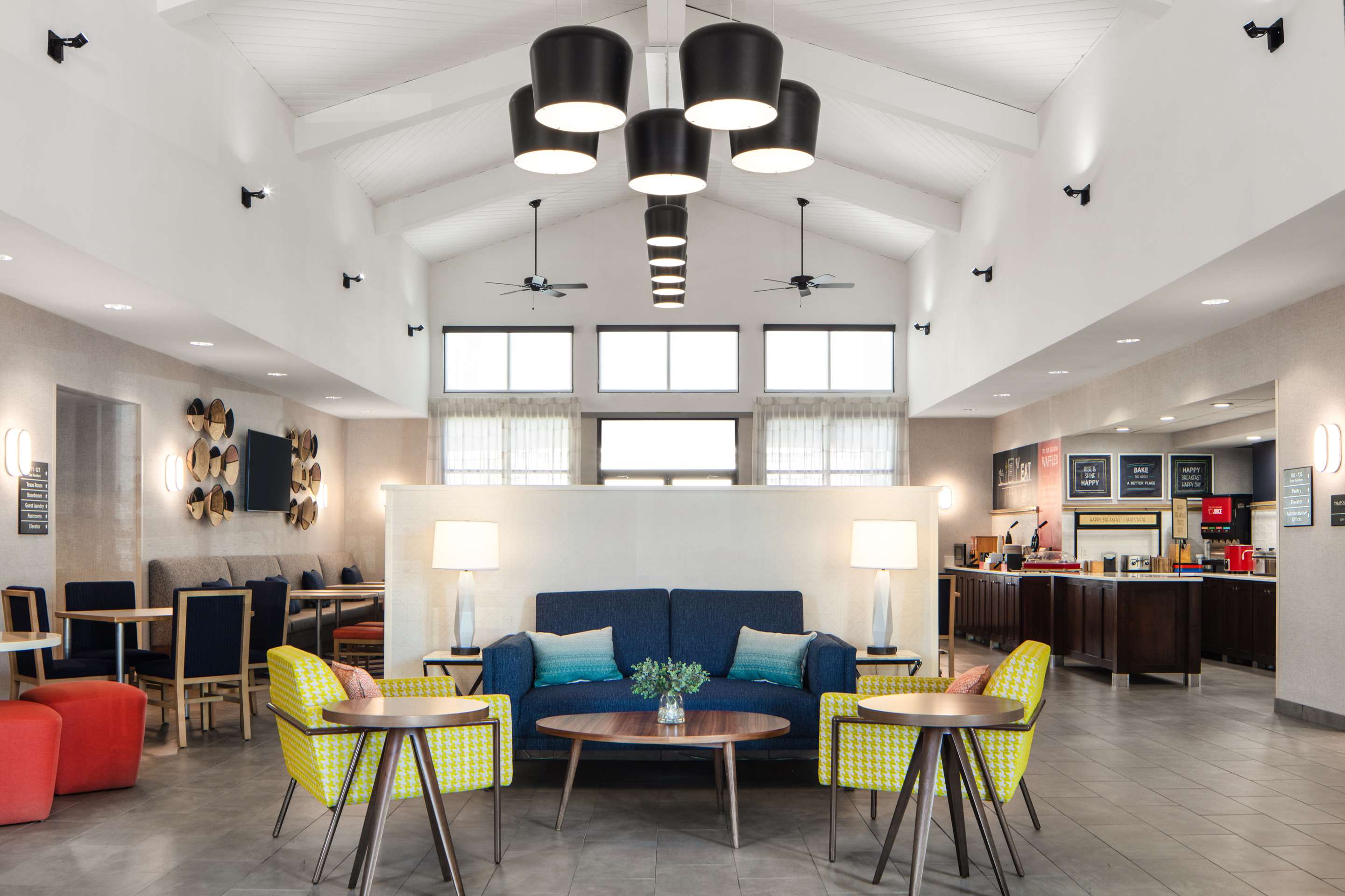 Lobby | Hampton Inn & Suites El Paso-Airport