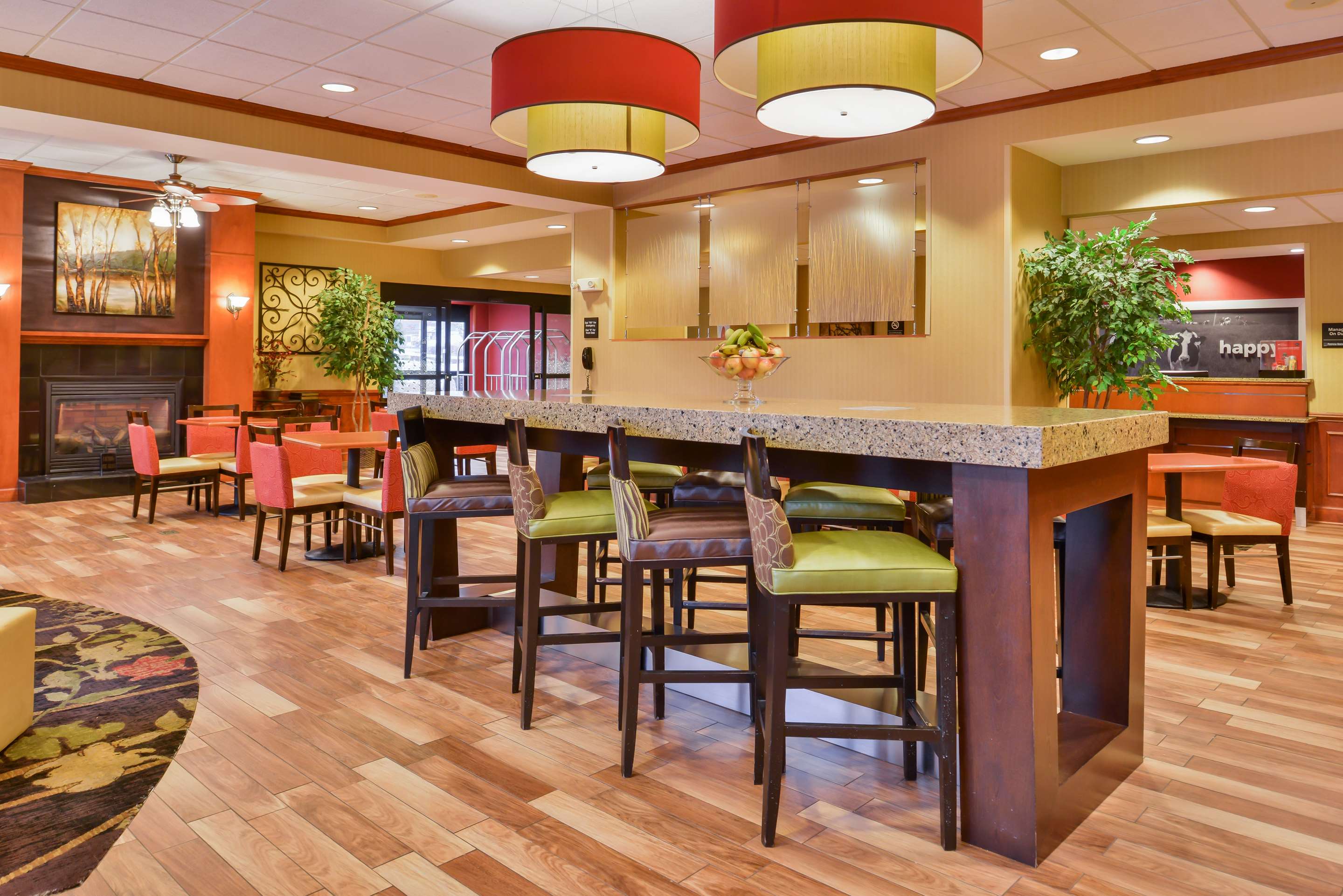 Lobby | Hampton Inn by Hilton Emporia