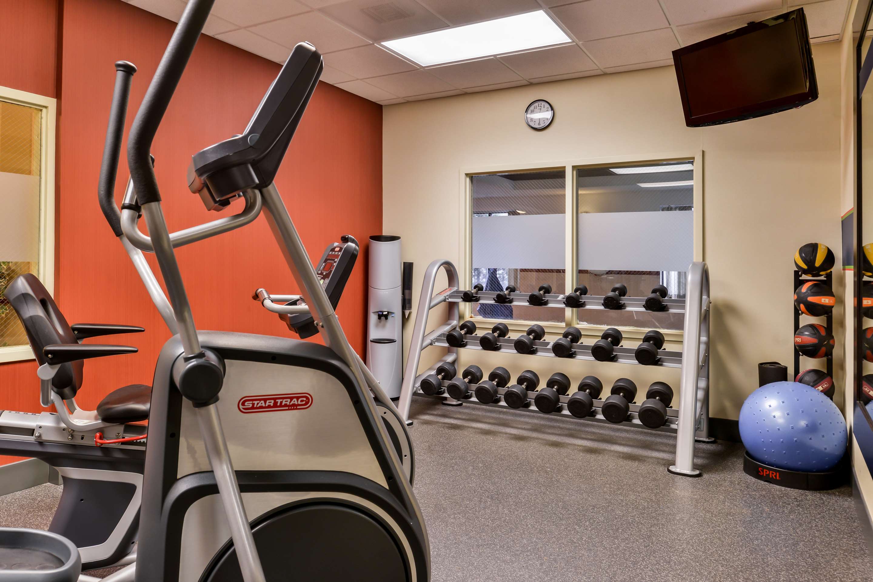 Health club fitness center gym | Hampton Inn by Hilton Emporia