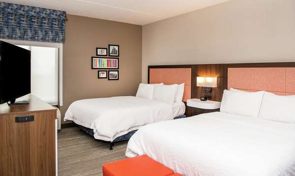  - Hampton Inn South Erie - I-90, Exit 24