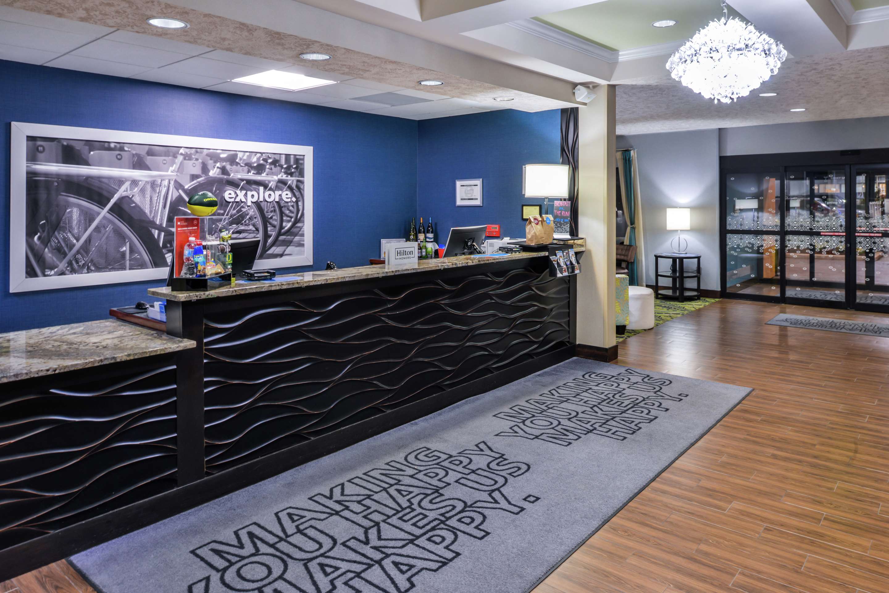 Reception | Hampton Inn Eugene