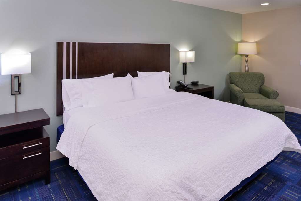 Hampton Inn Eugene, photo 3