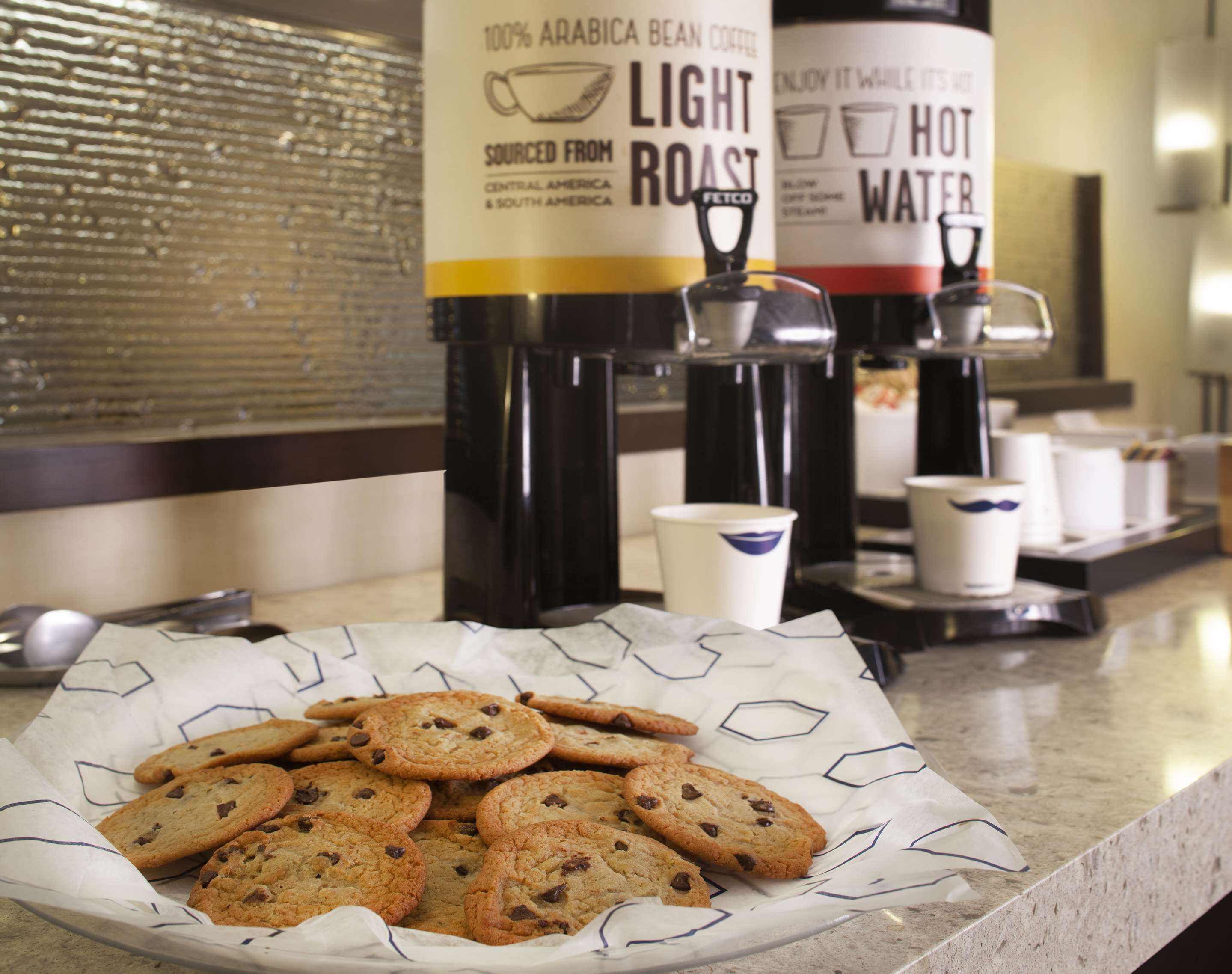 Restaurant | Hampton Inn Evansville