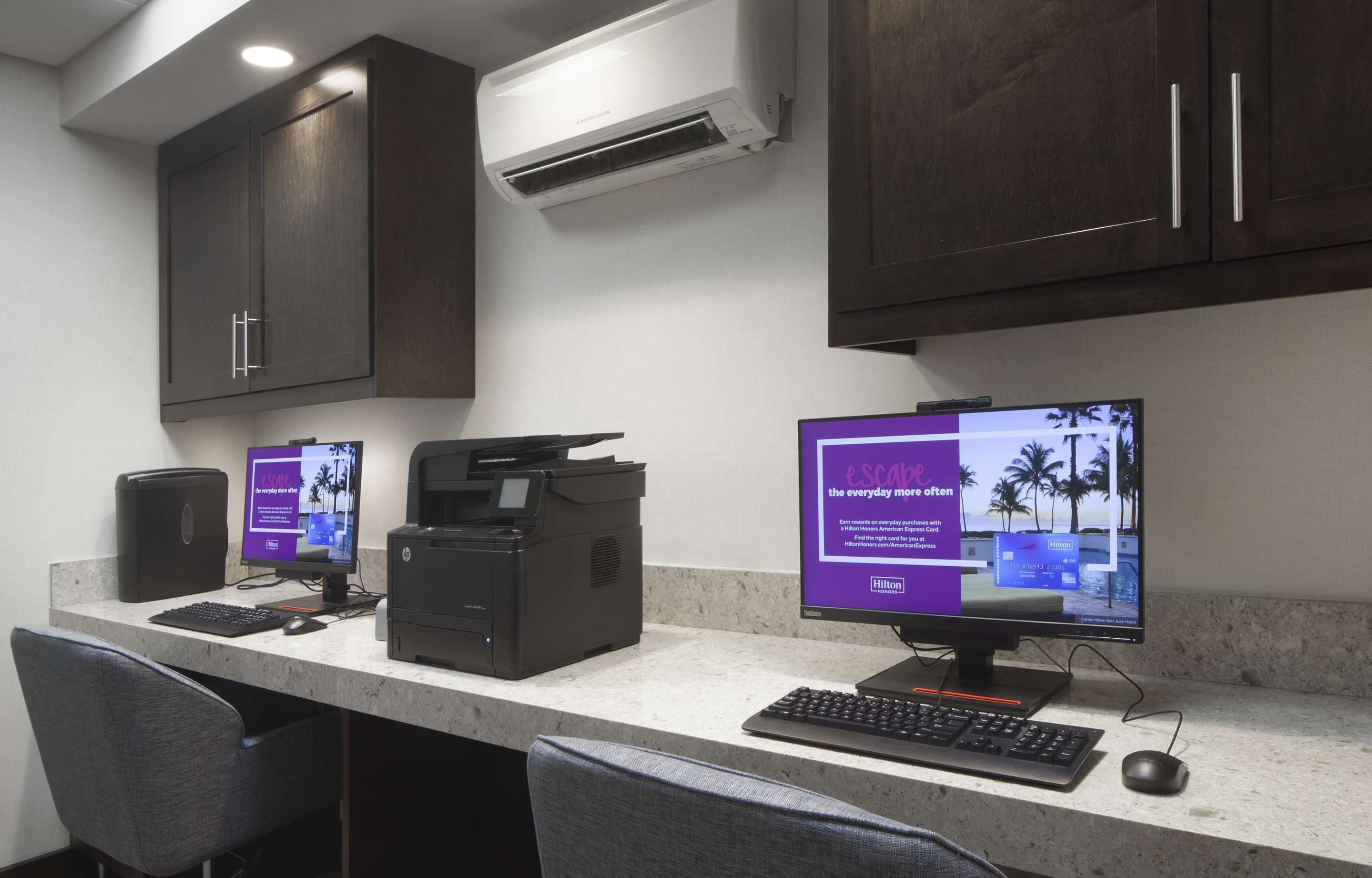 Business Center | Hampton Inn Evansville