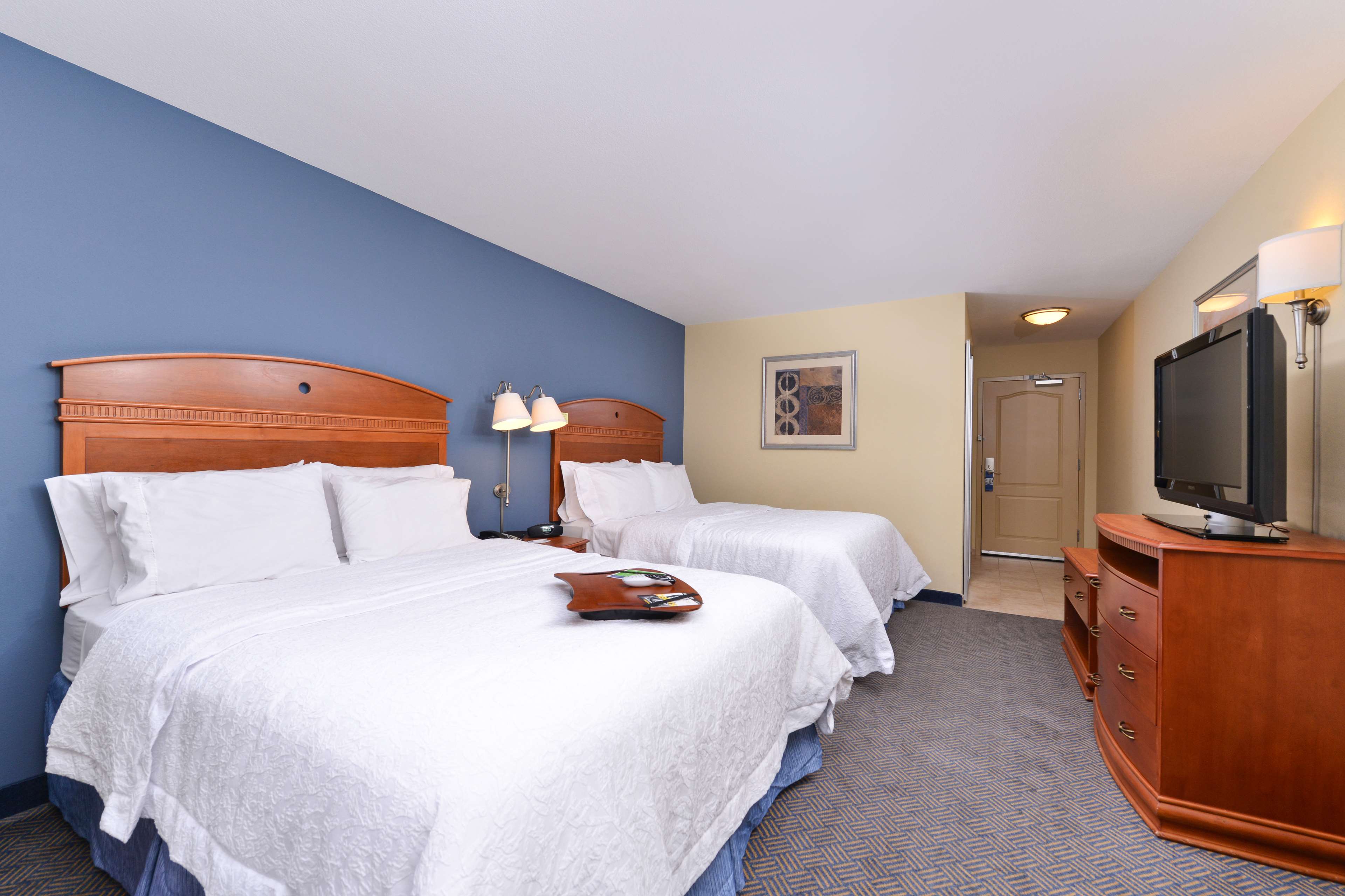 Hampton Inn by Hilton Evanston Room Type - 2 QUEEN BEDS NONSMOKING
