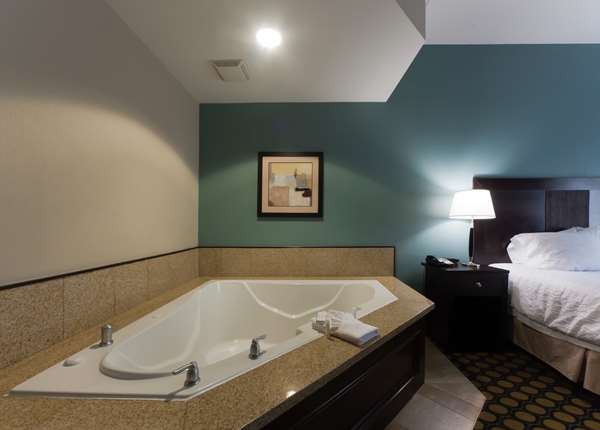  - Hampton Inn North Brunswick