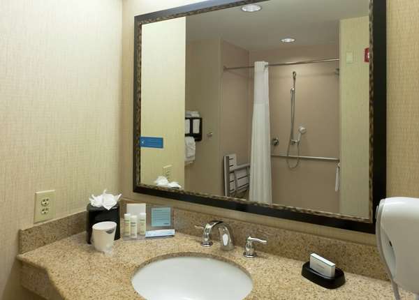  - Hampton Inn North Brunswick