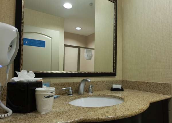  - Hampton Inn North Brunswick