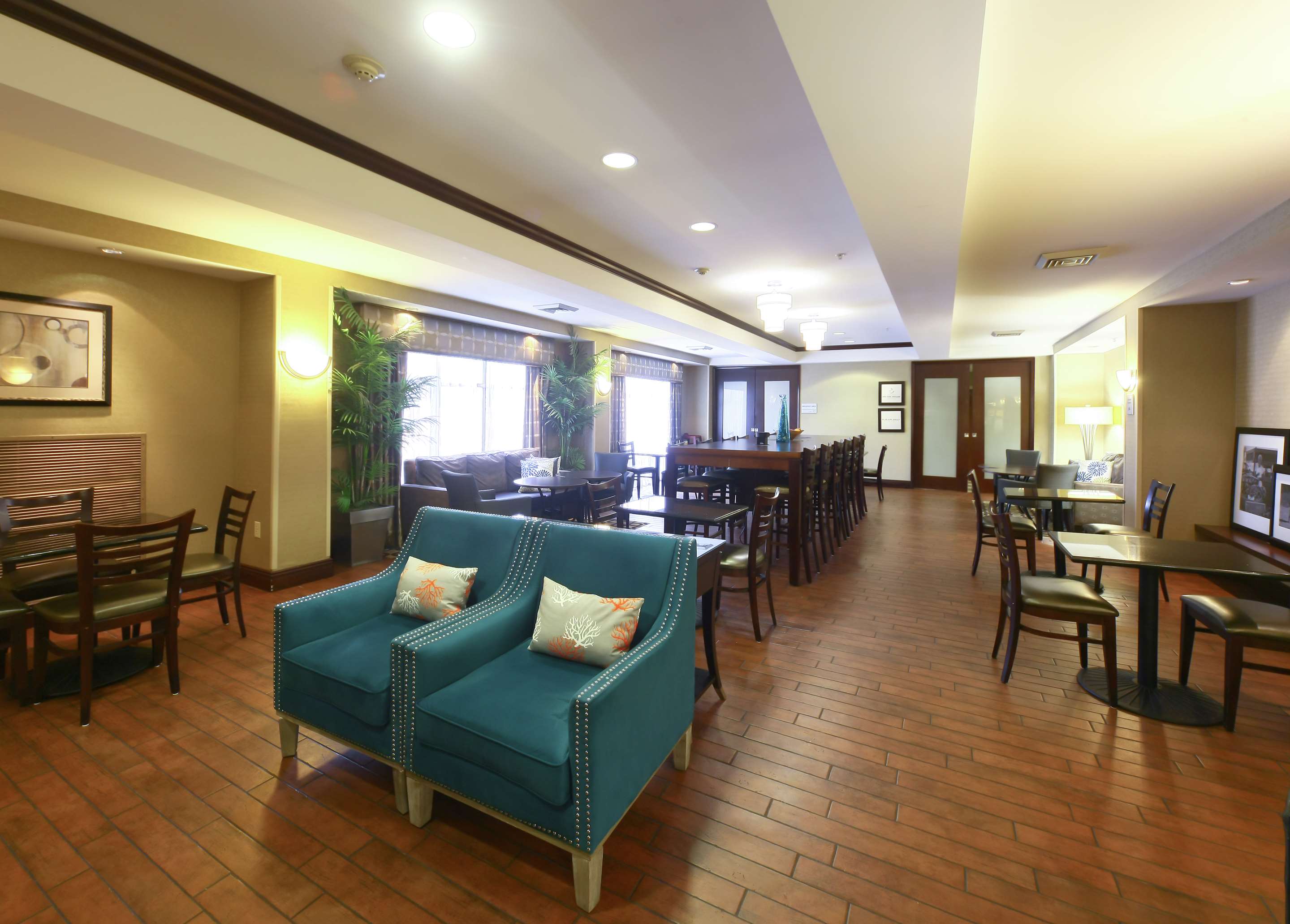 Lobby | Hampton Inn North Brunswick / New Brunswick