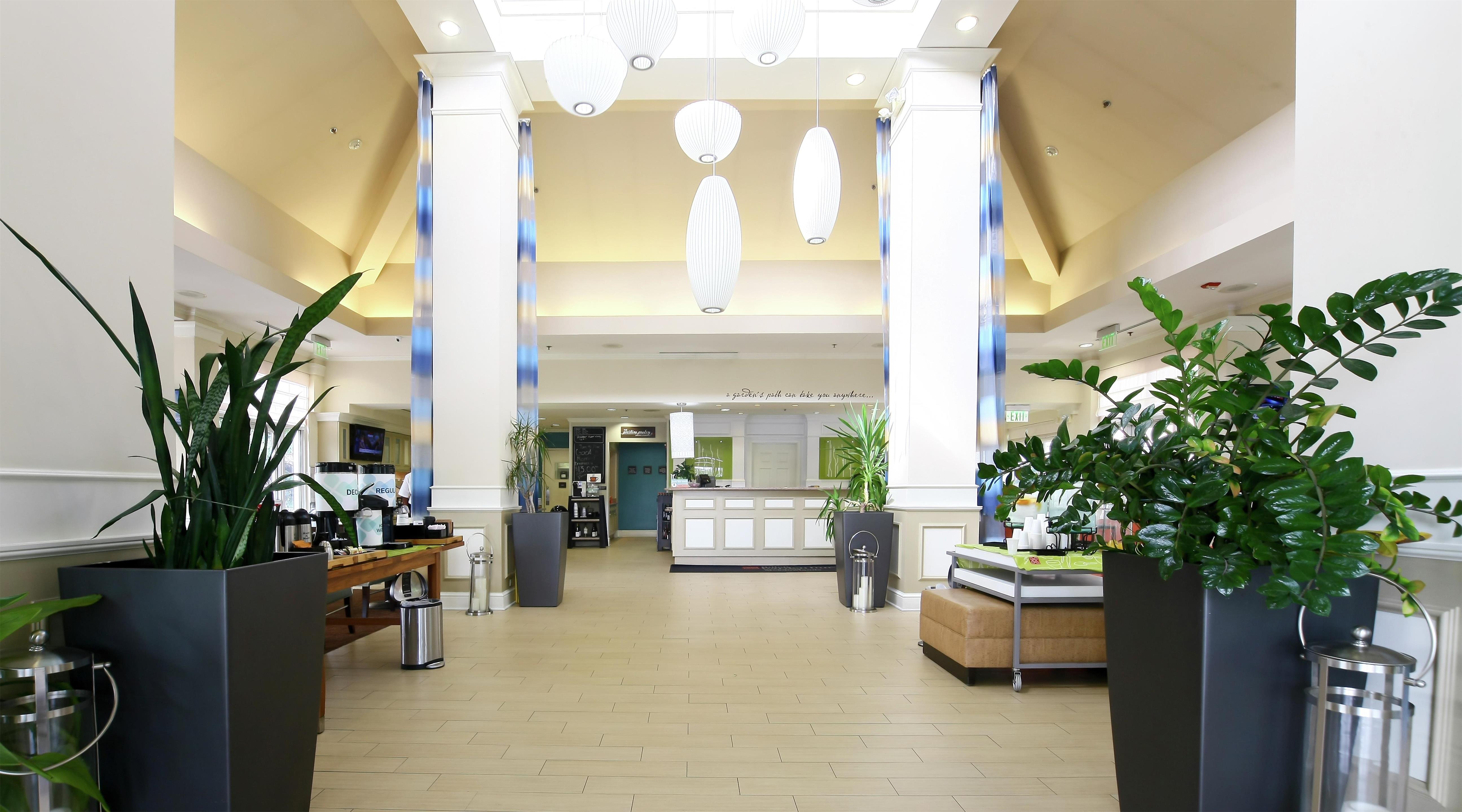 Reception | Hilton Garden Inn Secaucus/Meadowlands