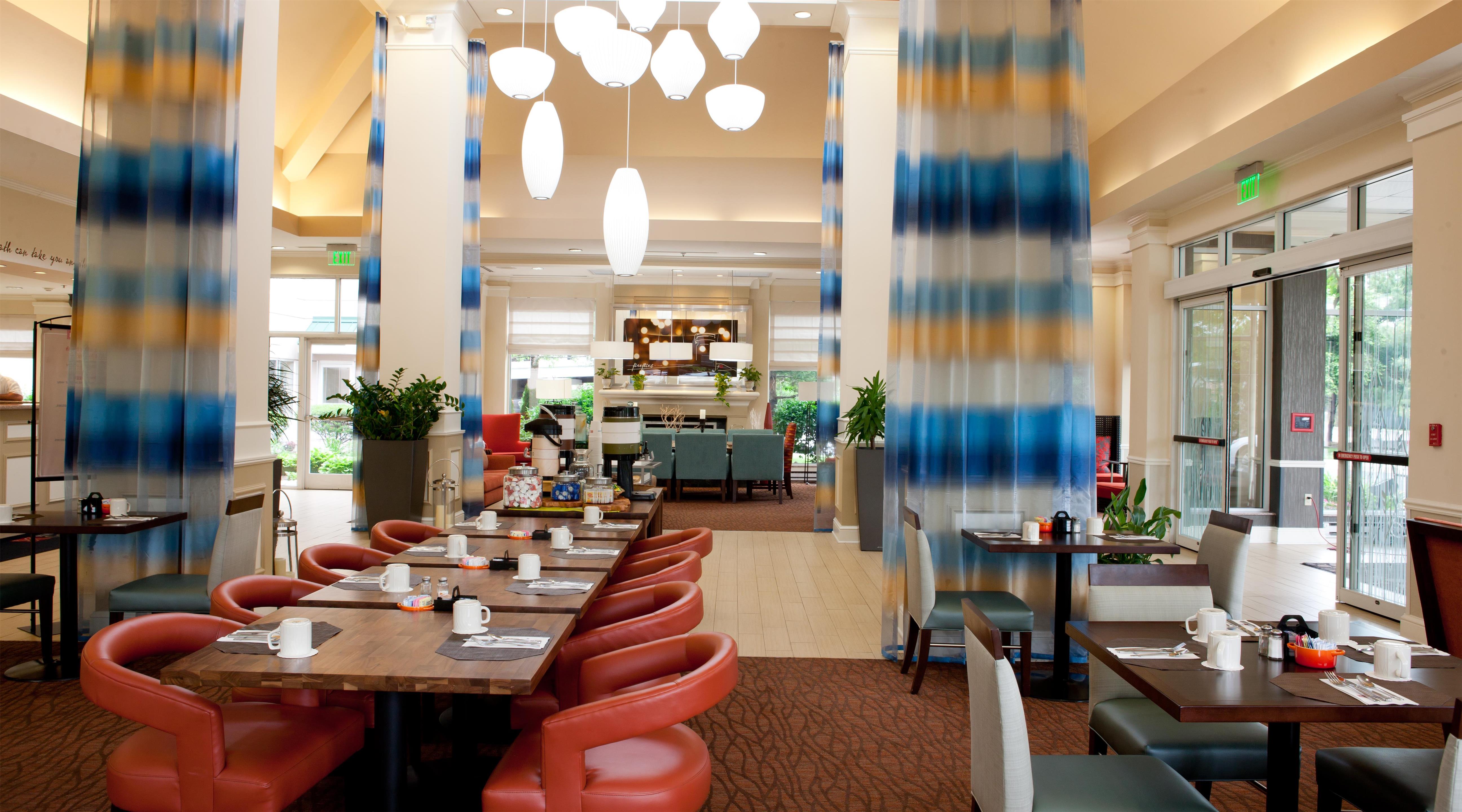 Restaurant | Hilton Garden Inn Secaucus/Meadowlands