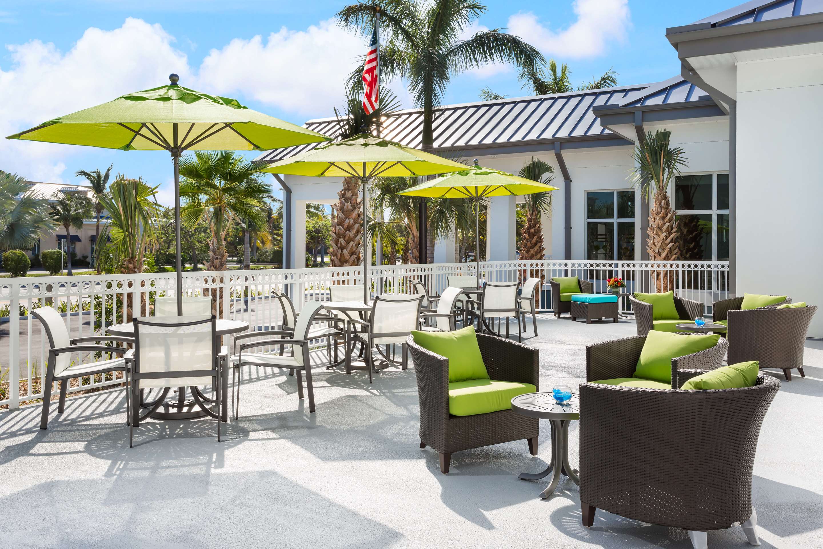Restaurant | Hilton Garden Inn Key West / The Keys Collection