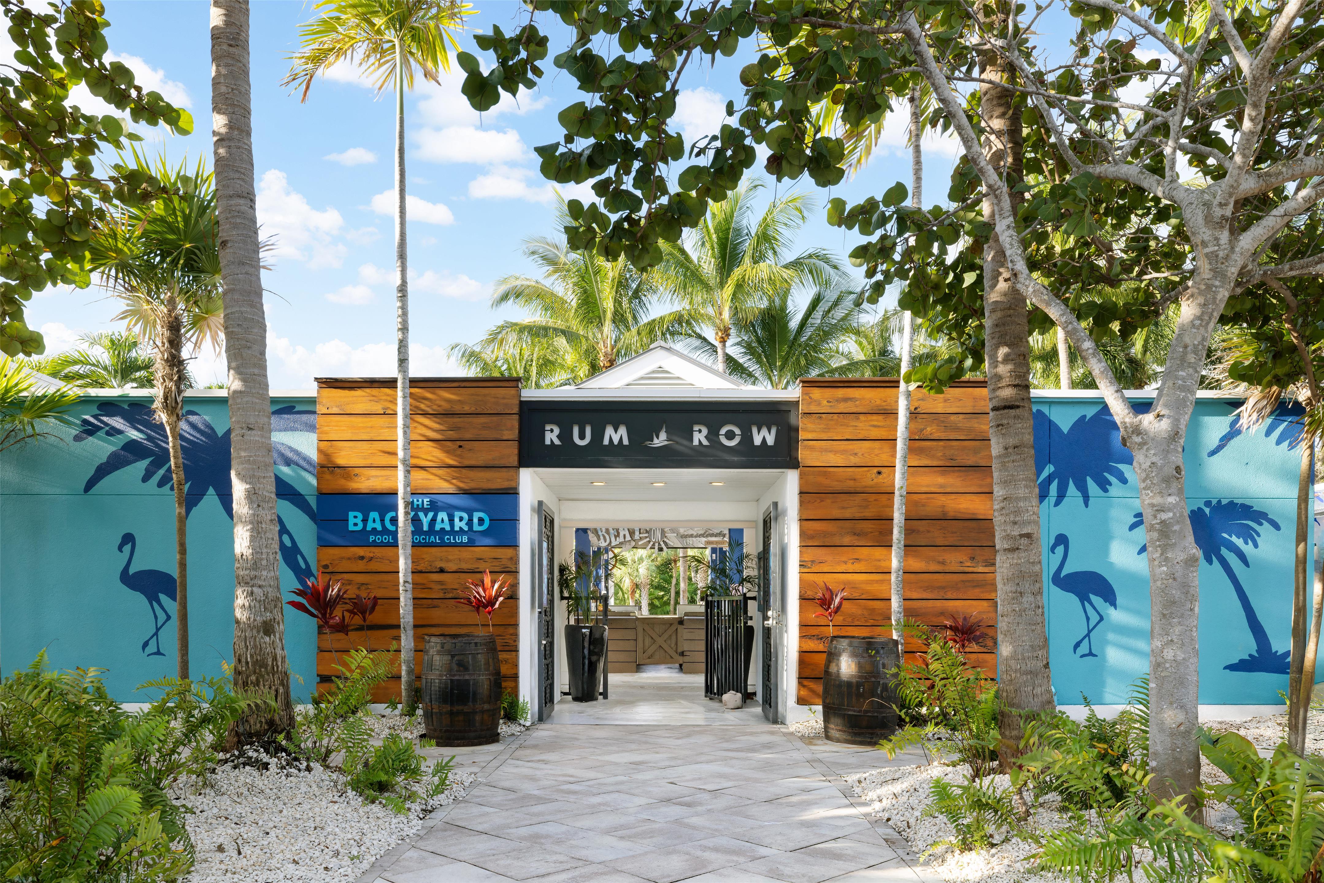 BarLounge | Hilton Garden Inn Key West / The Keys Collection