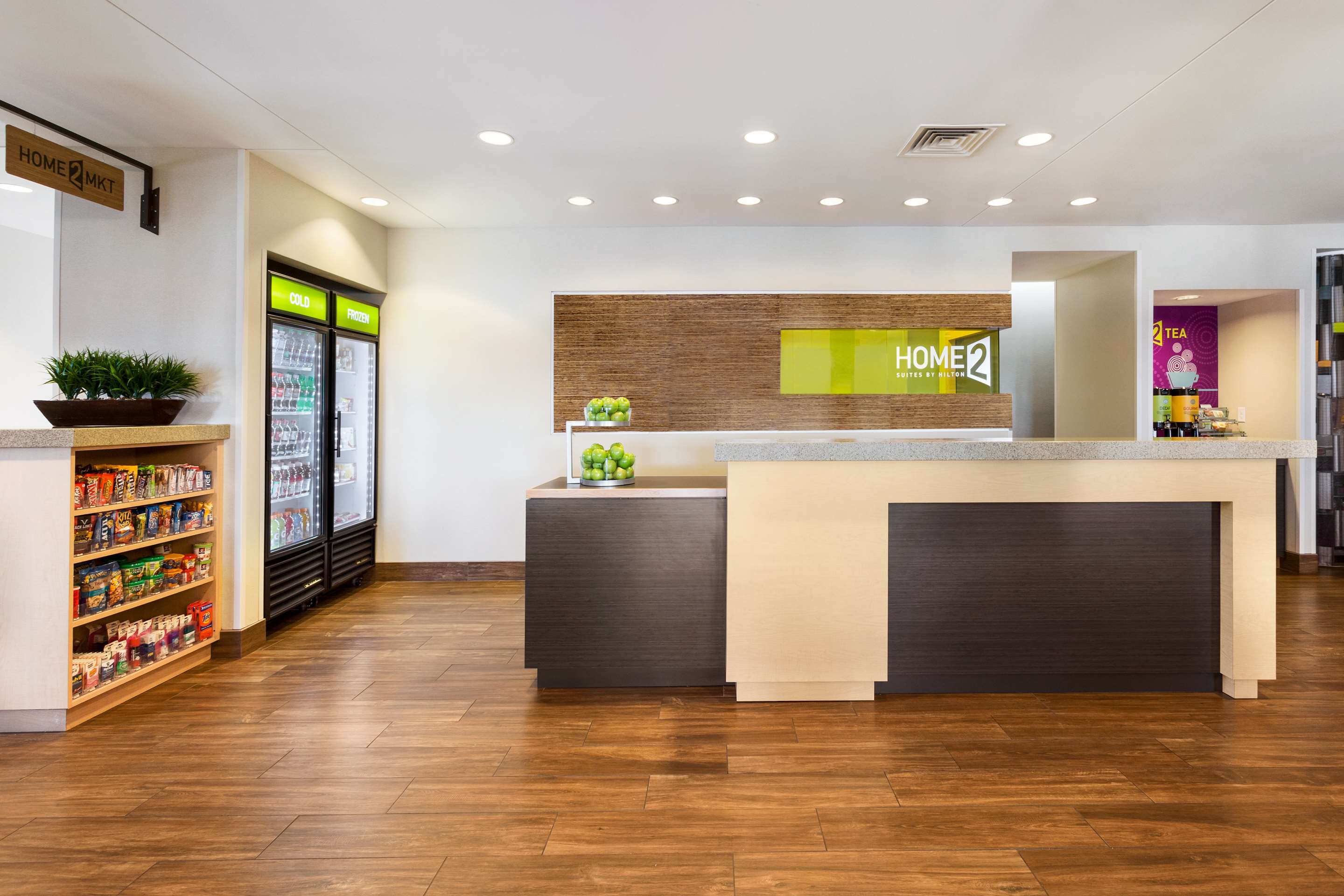 Restaurant | Home2 Suites by Hilton Fargo, ND
