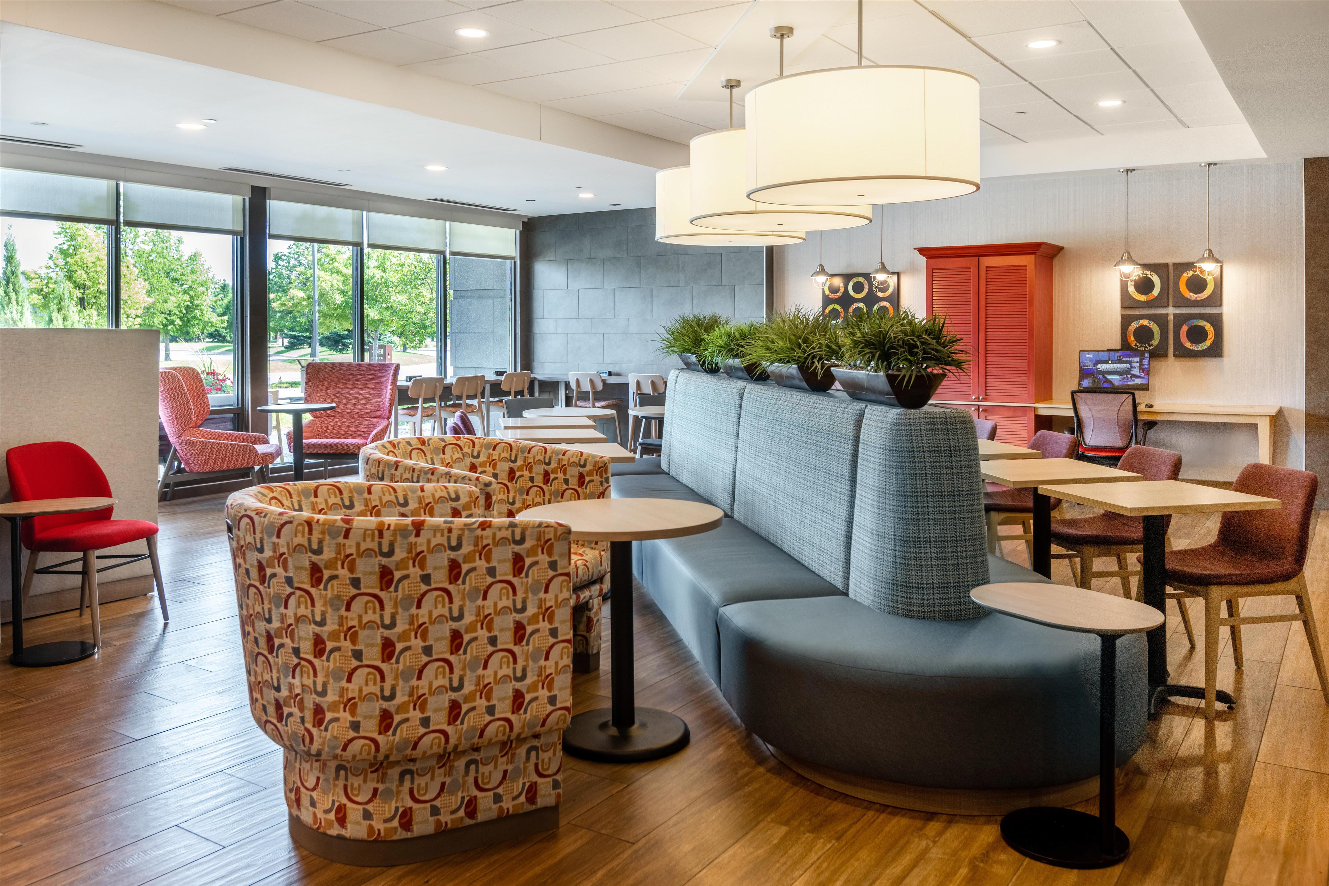 Breakfast Area | Home2 Suites by Hilton Fargo, ND