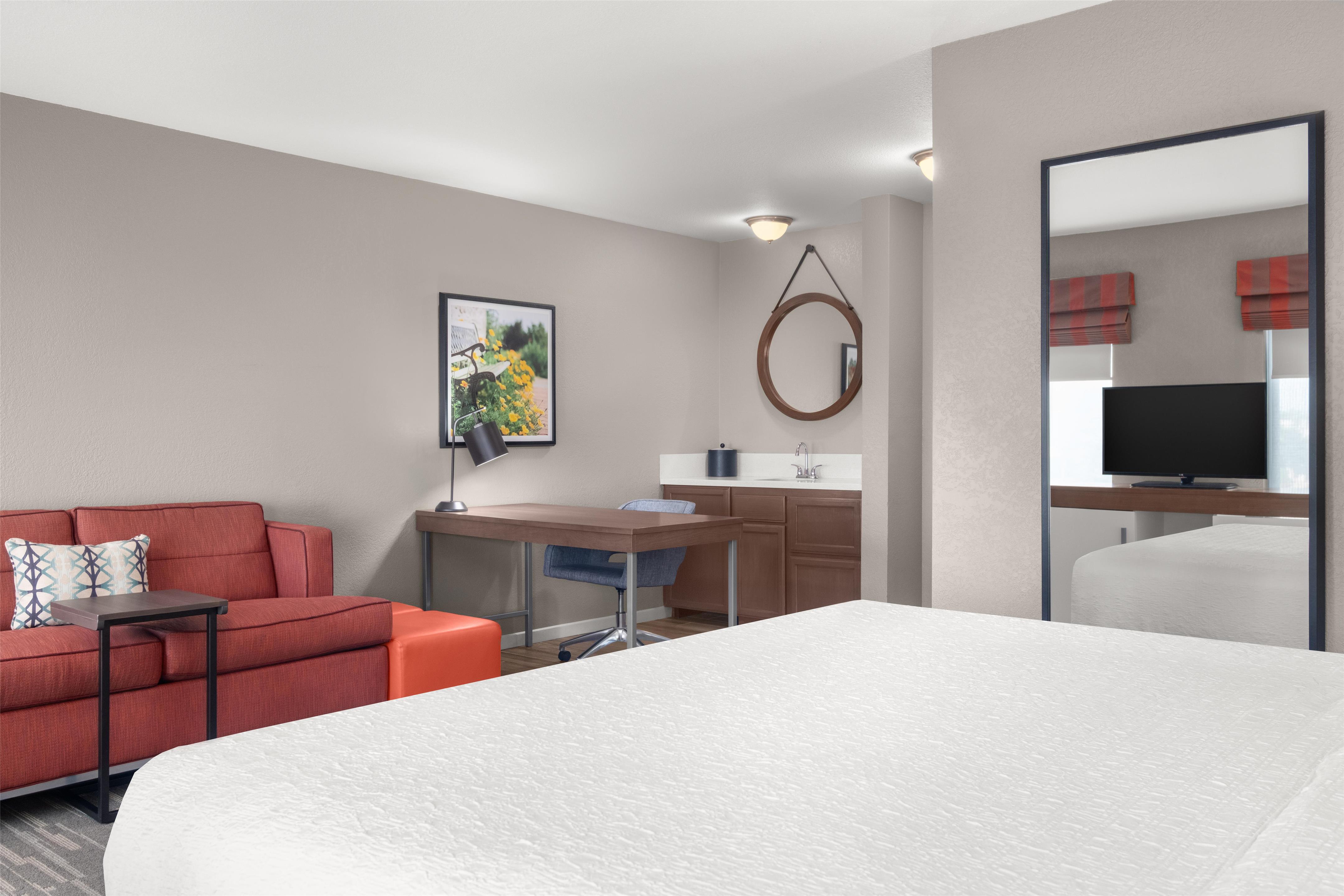 Guest room