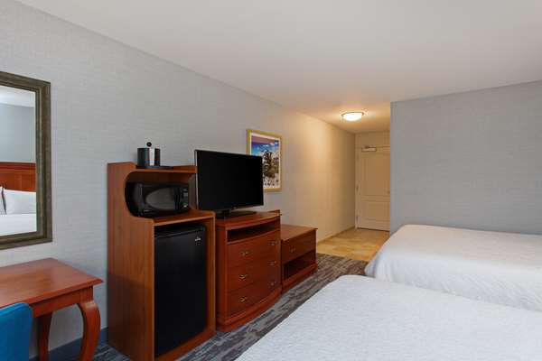  - Hampton Inn Clovis