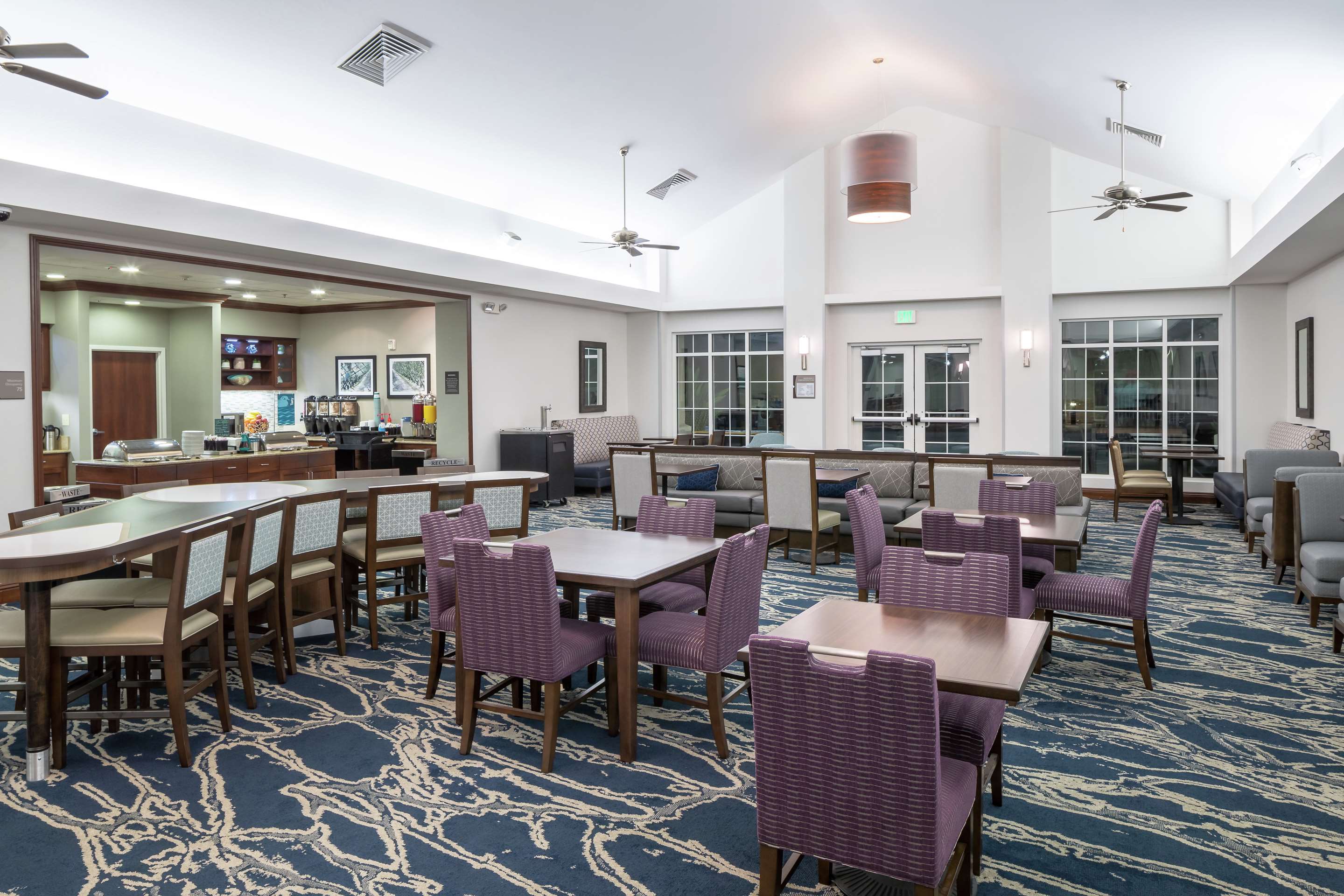 Breakfast Area | Homewood Suites by Hilton  Fresno Airport/Clovis, CA