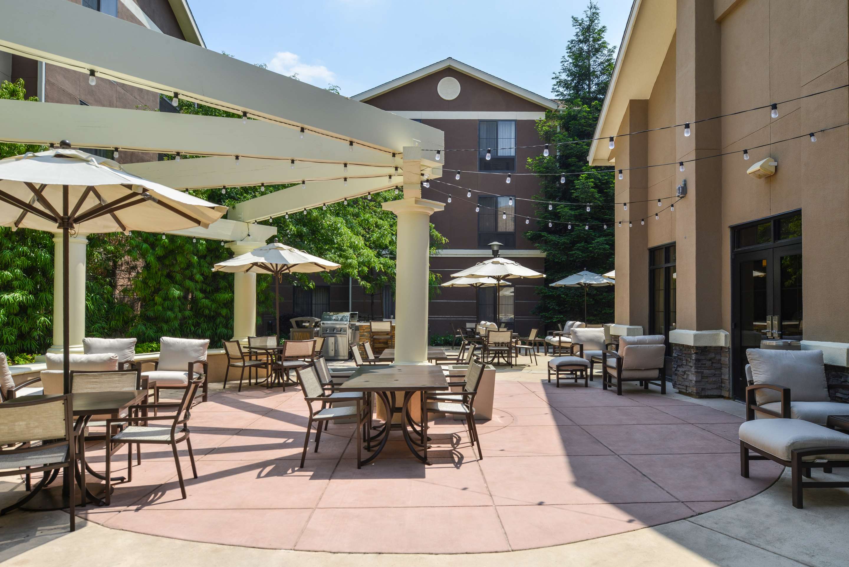 Exterior | Homewood Suites by Hilton Fresno