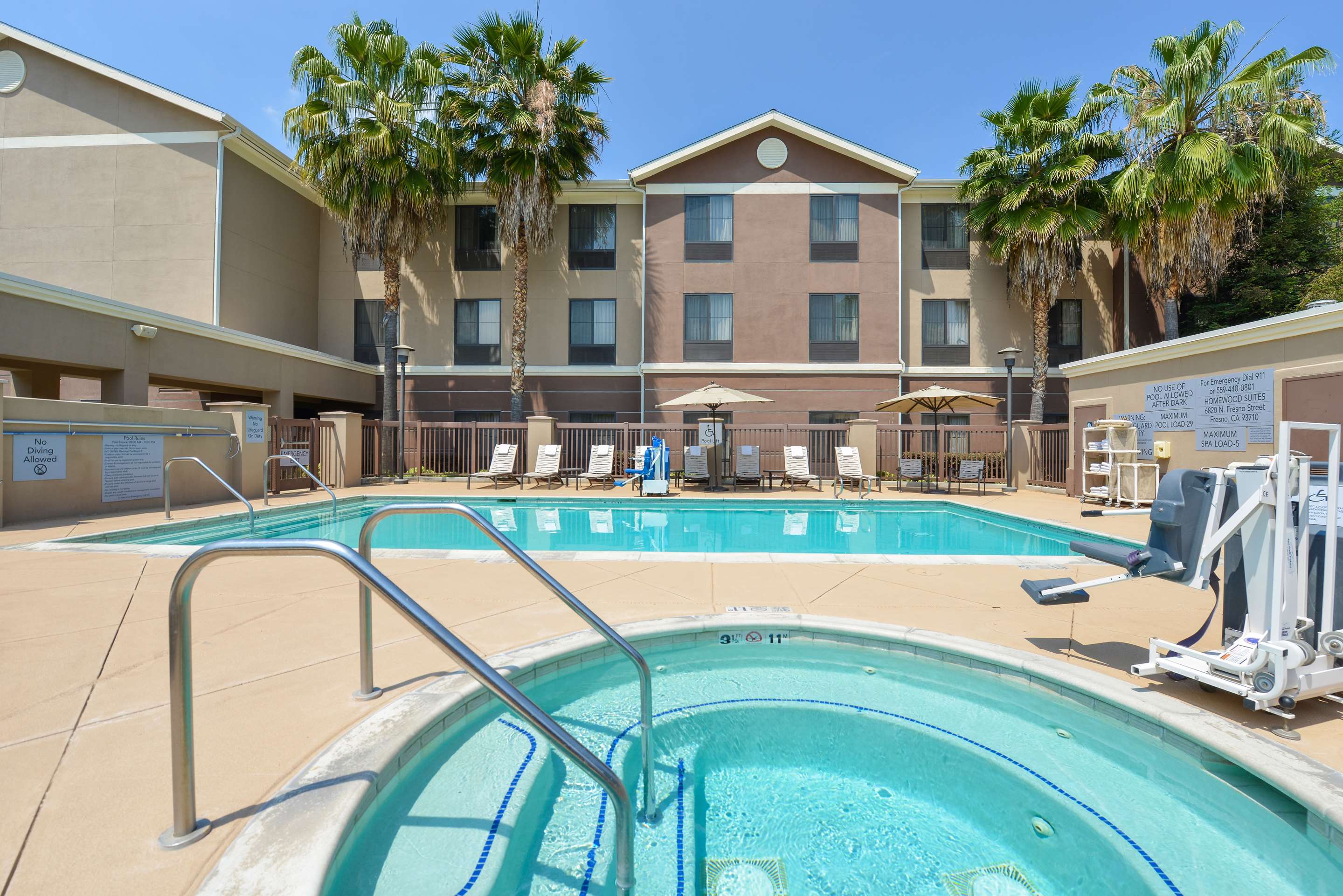 Pool | Homewood Suites by Hilton Fresno