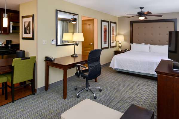  - Homewood Suites by Hilton Fresno