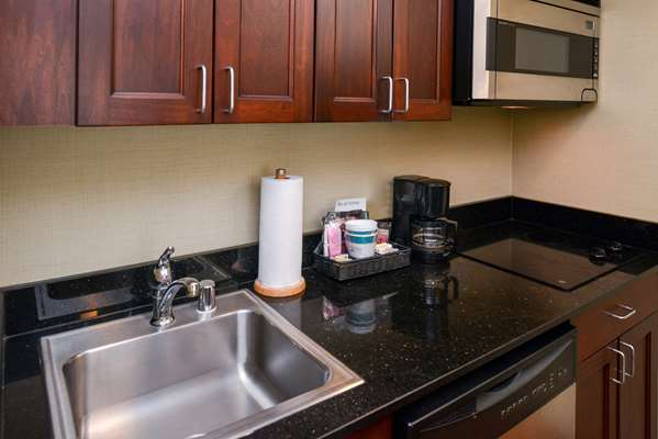  - Homewood Suites by Hilton Fresno