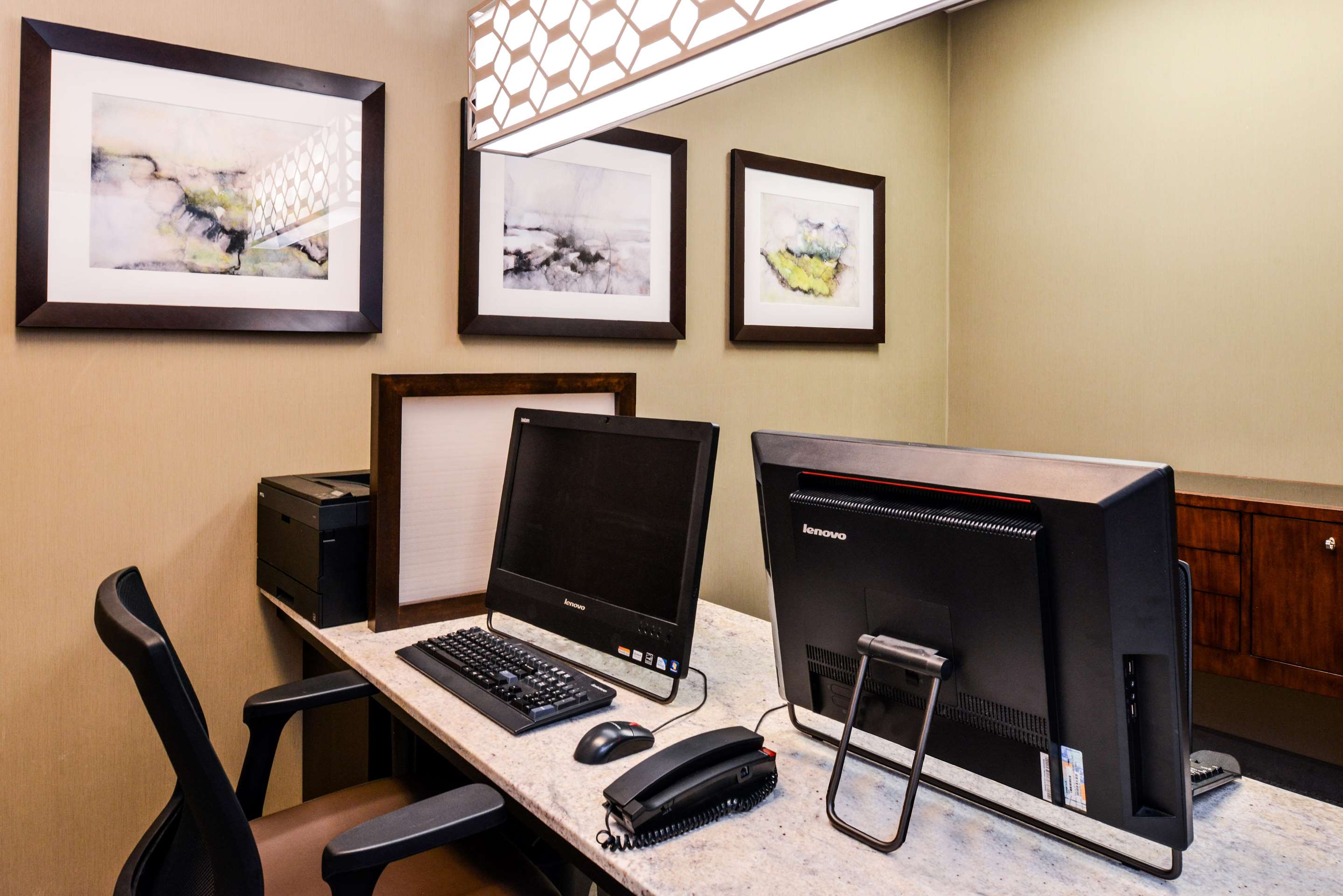 Business Center | Homewood Suites by Hilton Fresno