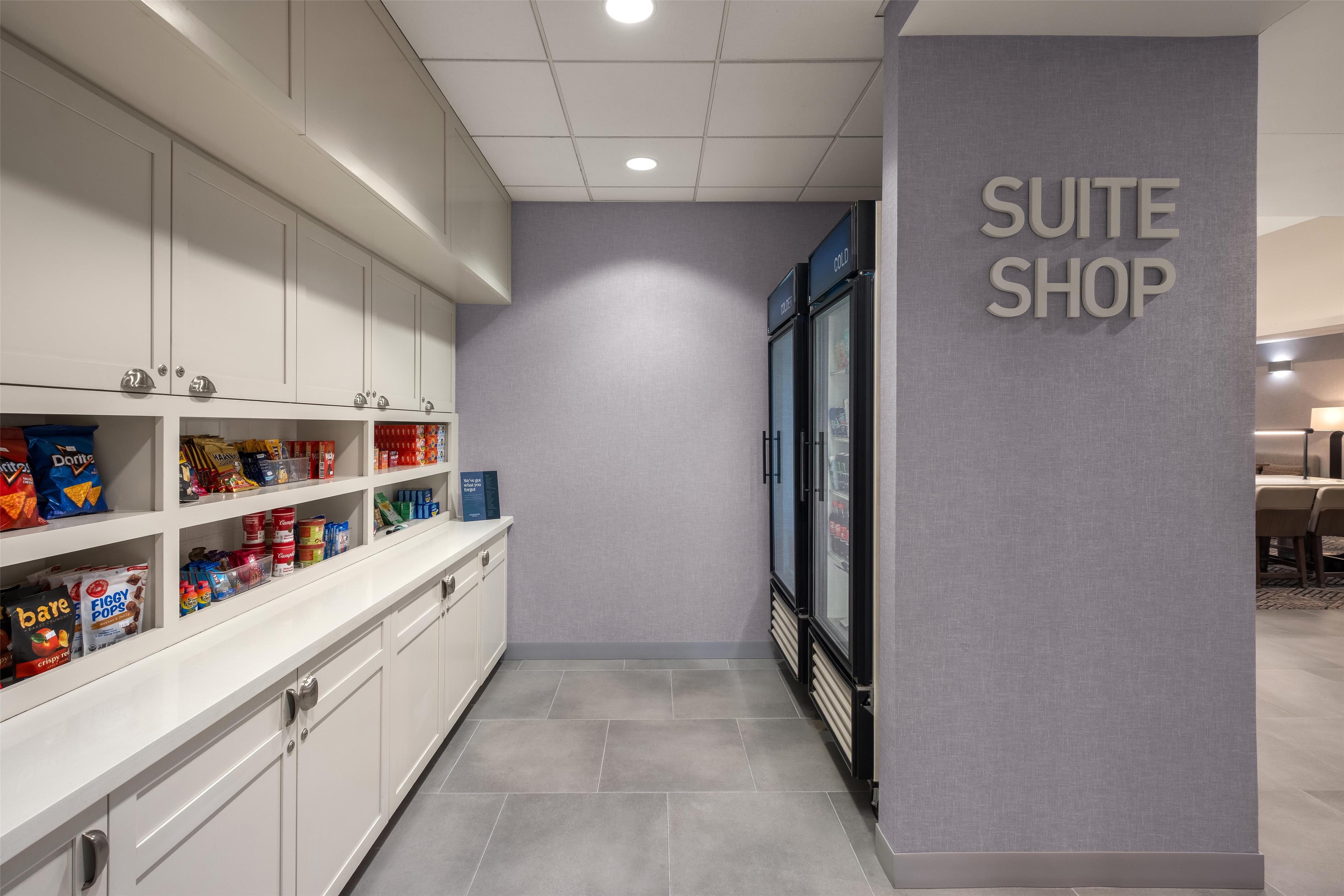 Restaurant | Homewood Suites by Hilton Fresno