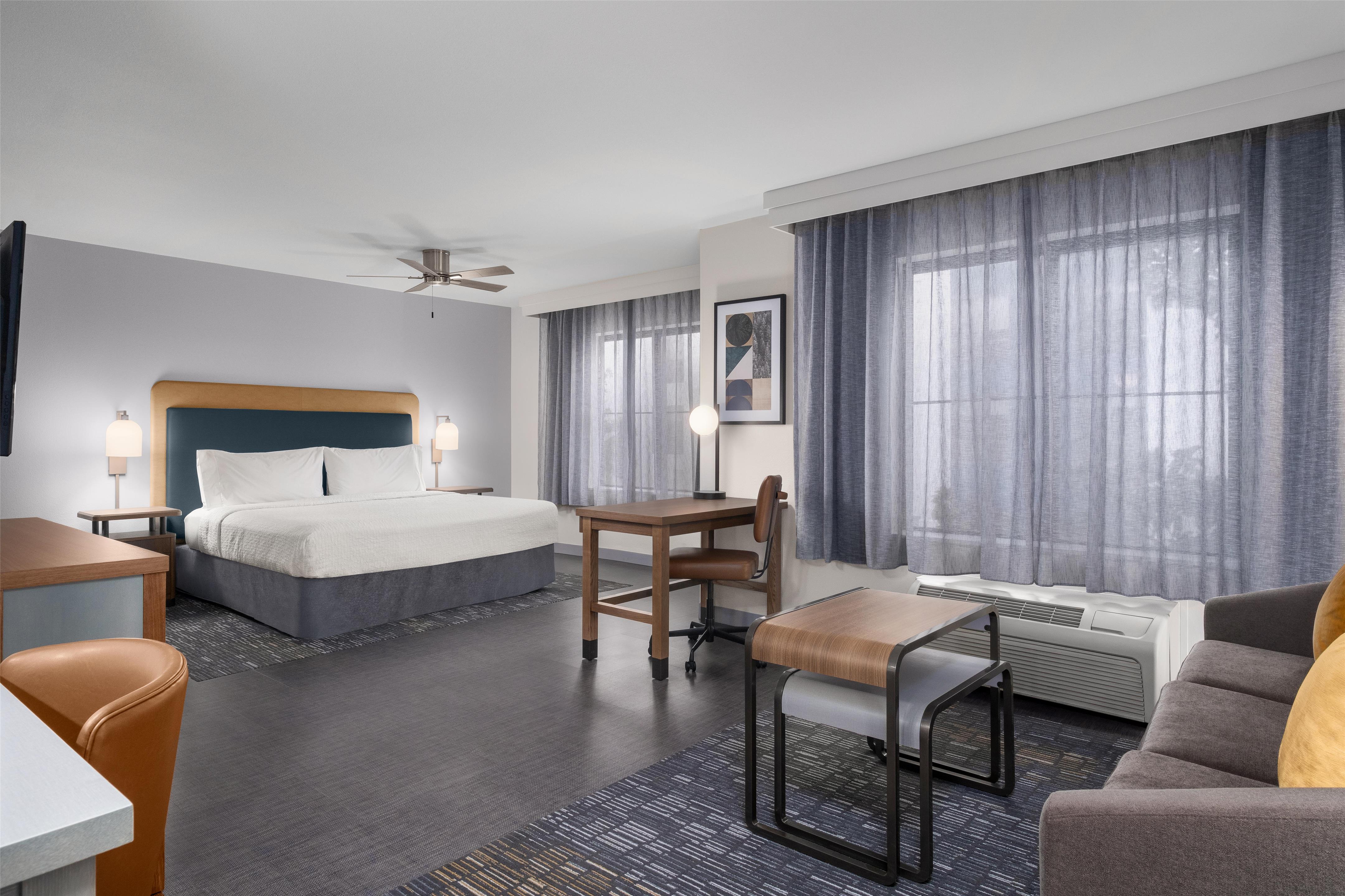 Guest room