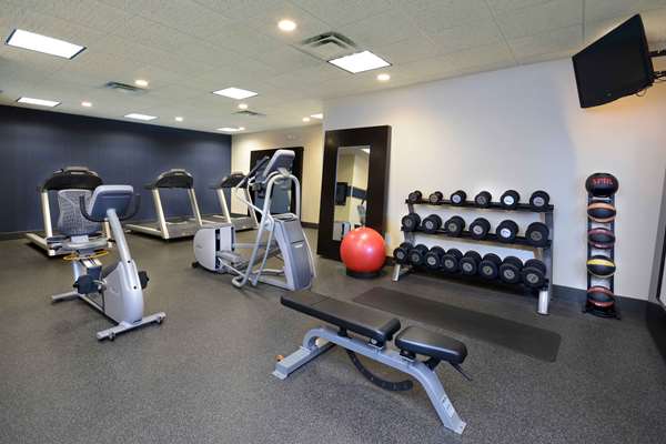 Fitness/ Exercise Room - Hampton Inn Fayetteville