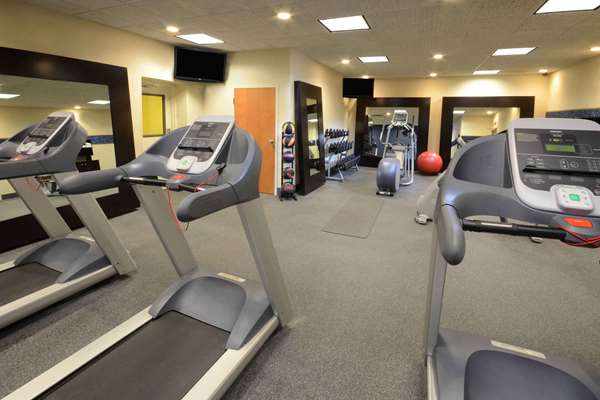Fitness/ Exercise Room - Hampton Inn Fayetteville