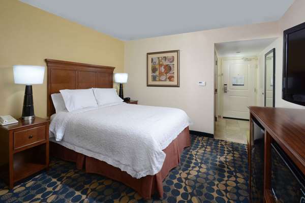  - Hampton Inn Fayetteville