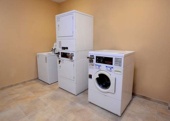  - Hampton Inn Fayetteville