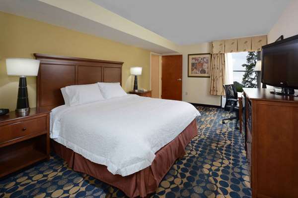  - Hampton Inn Fayetteville