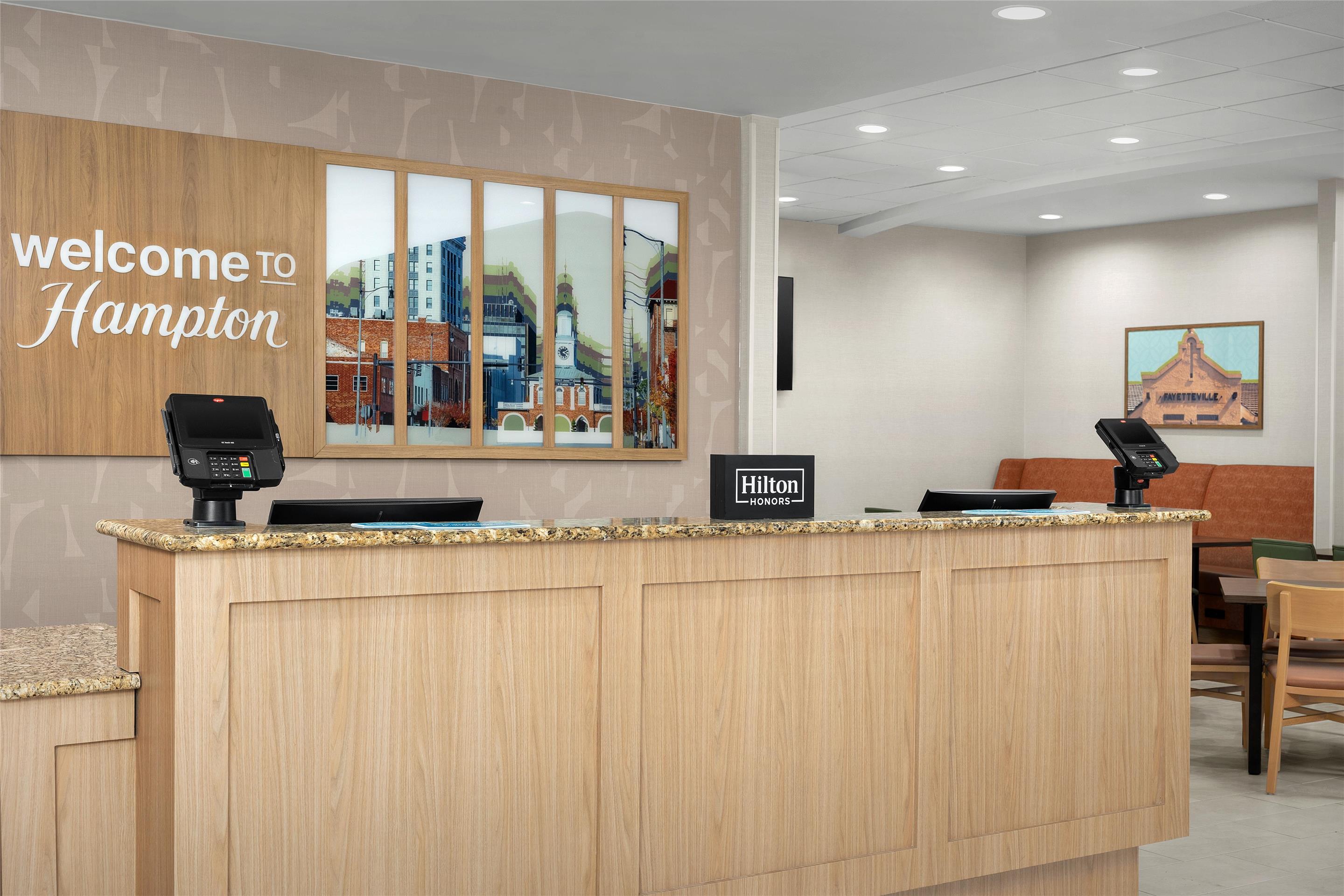 Reception | Hampton Inn Fayetteville Fort Liberty
