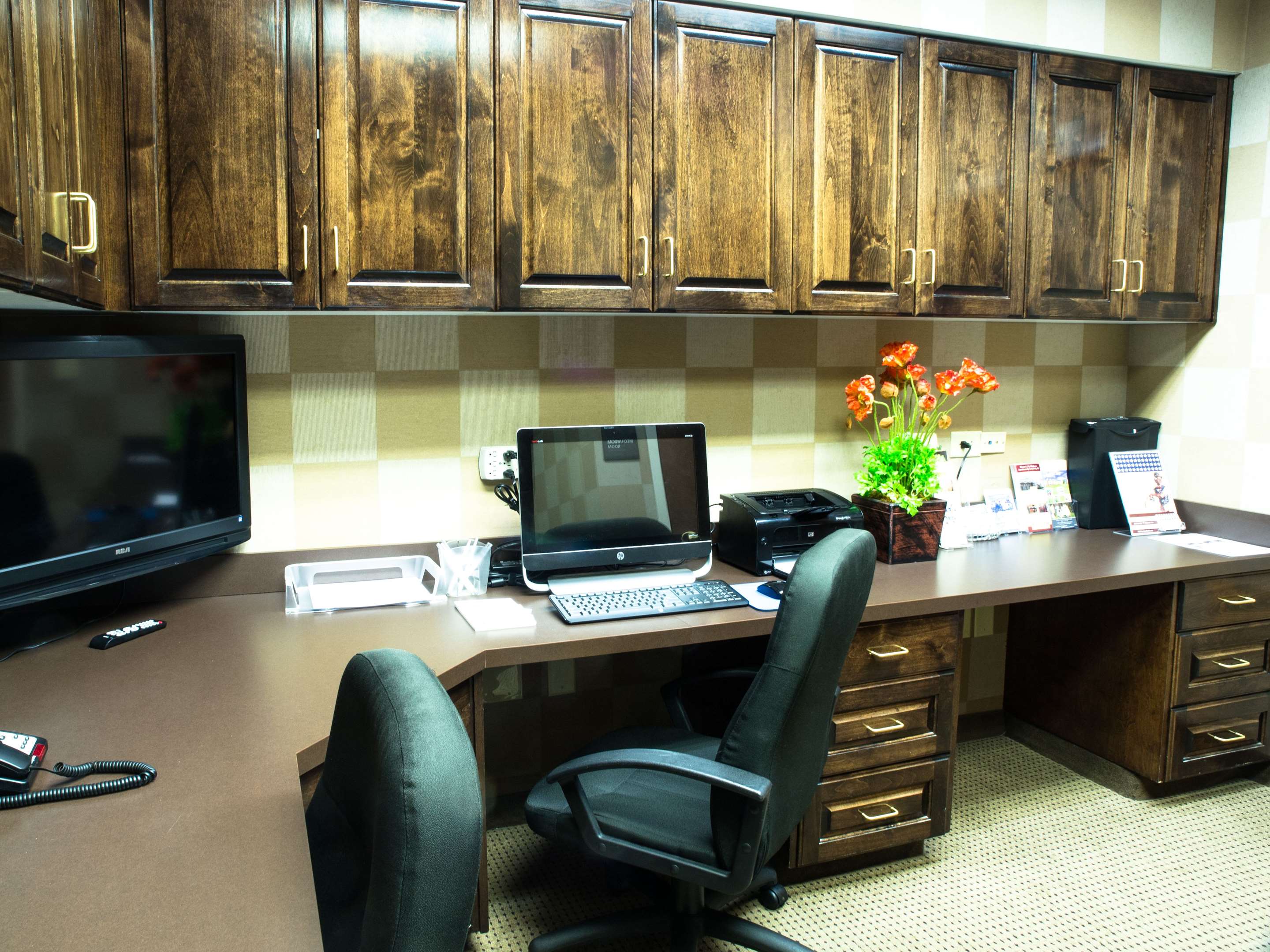 Business Center | Hampton Inn Spring Lake Fayetteville