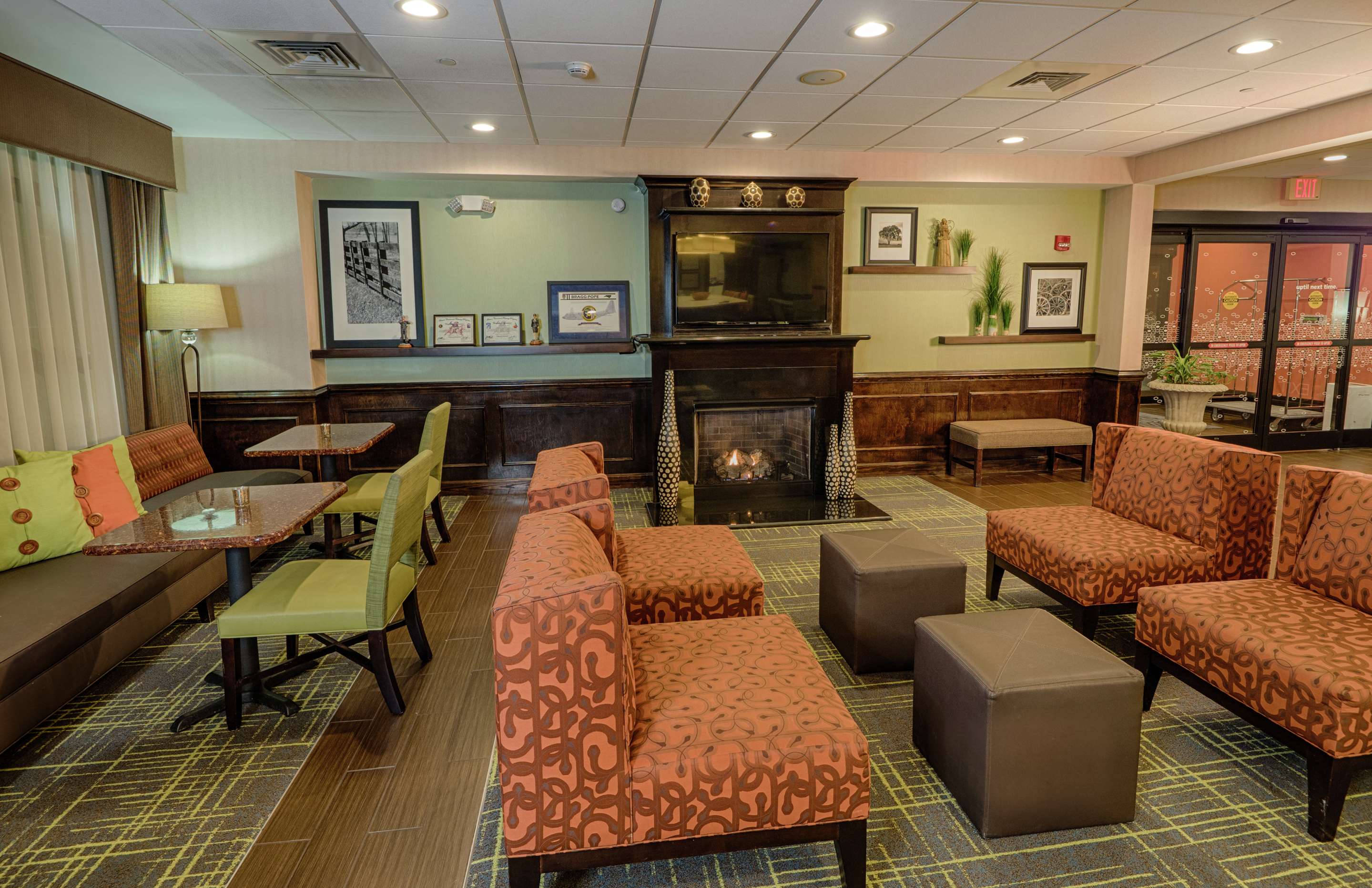 Lobby | Hampton Inn Spring Lake Fayetteville