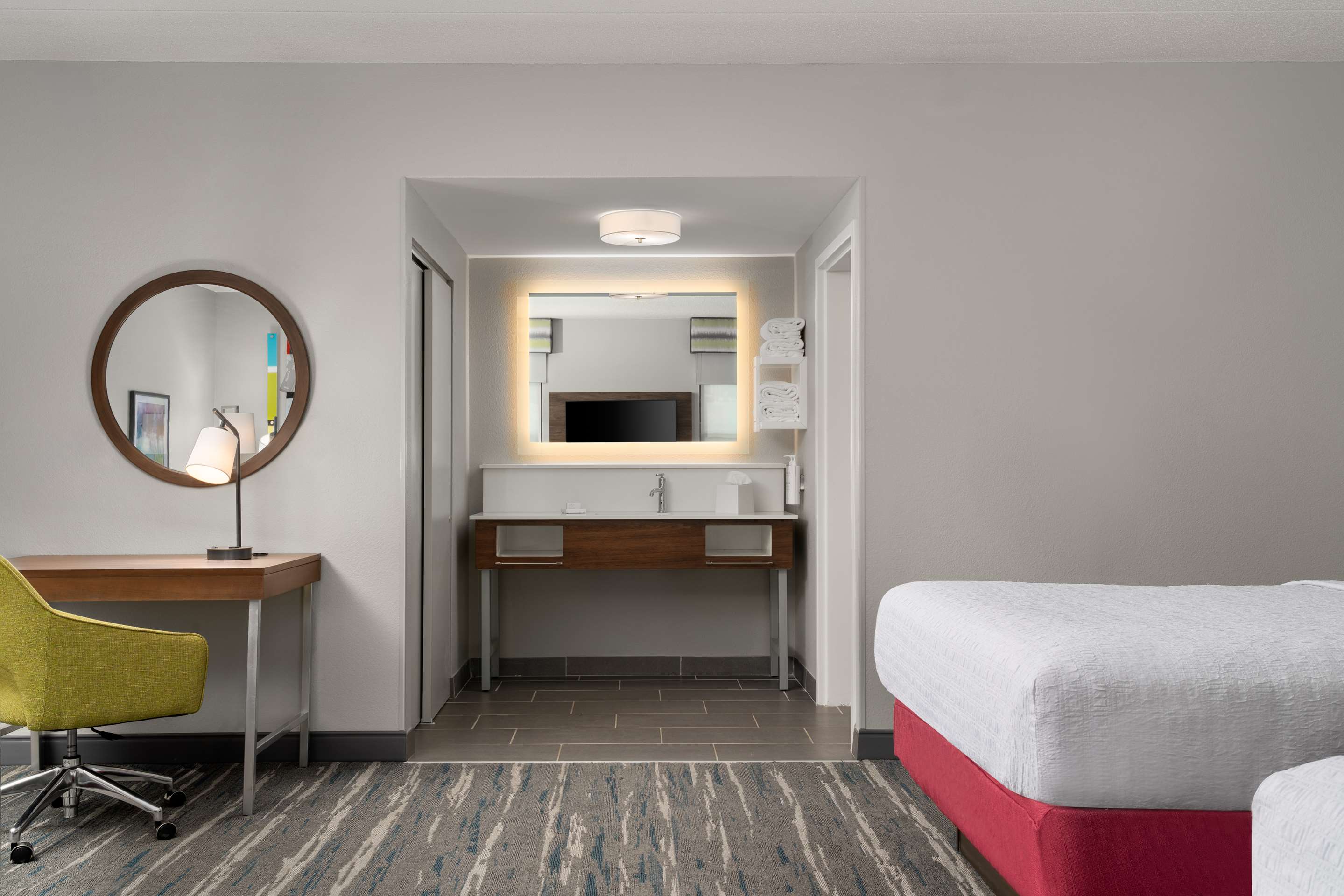 Guest room
