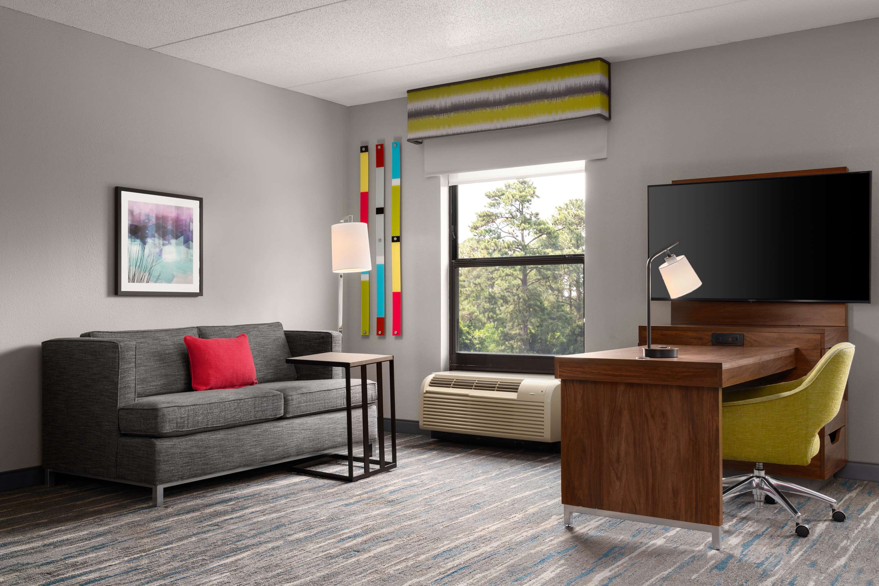 Guest room