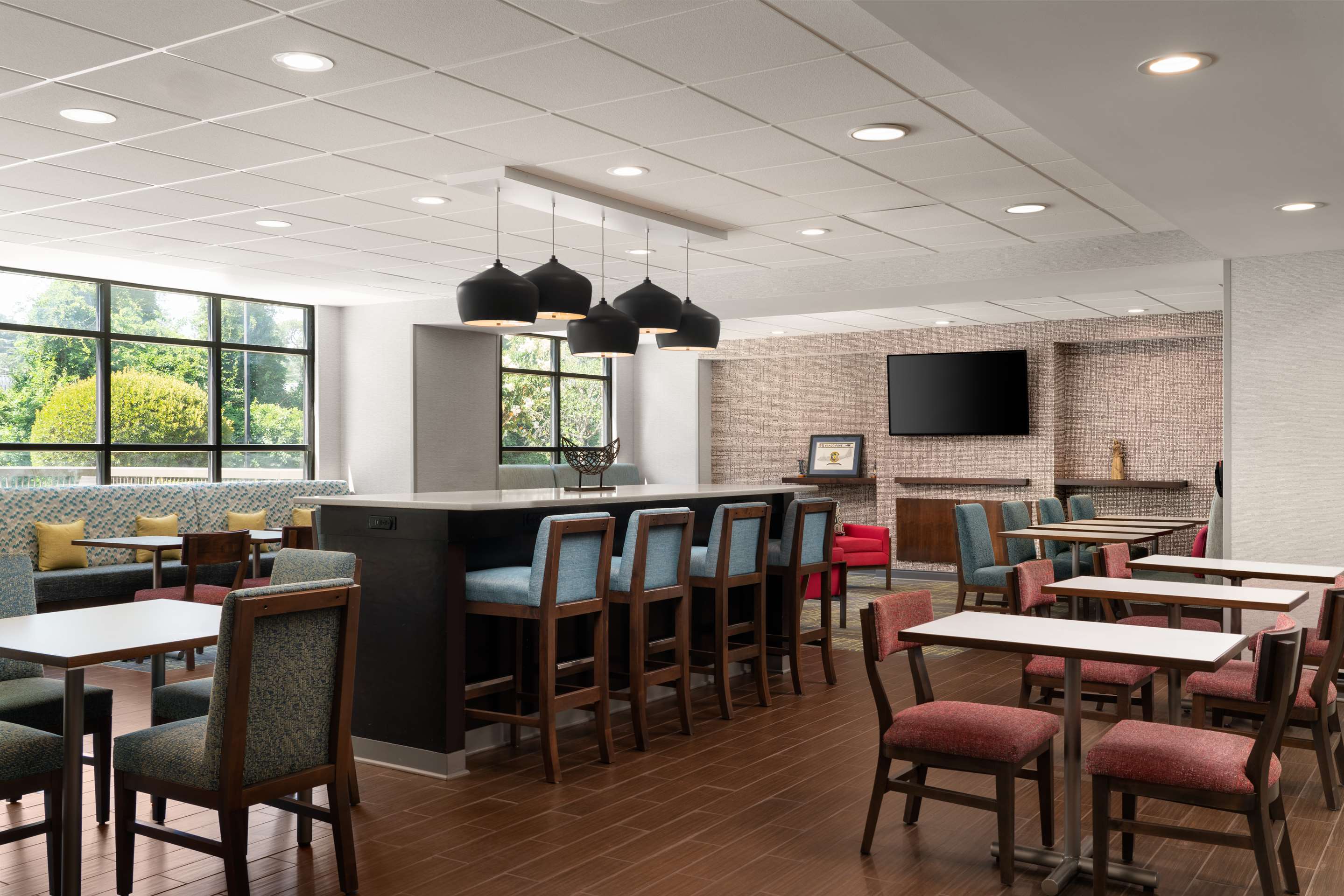 Lobby | Hampton Inn Spring Lake Fayetteville