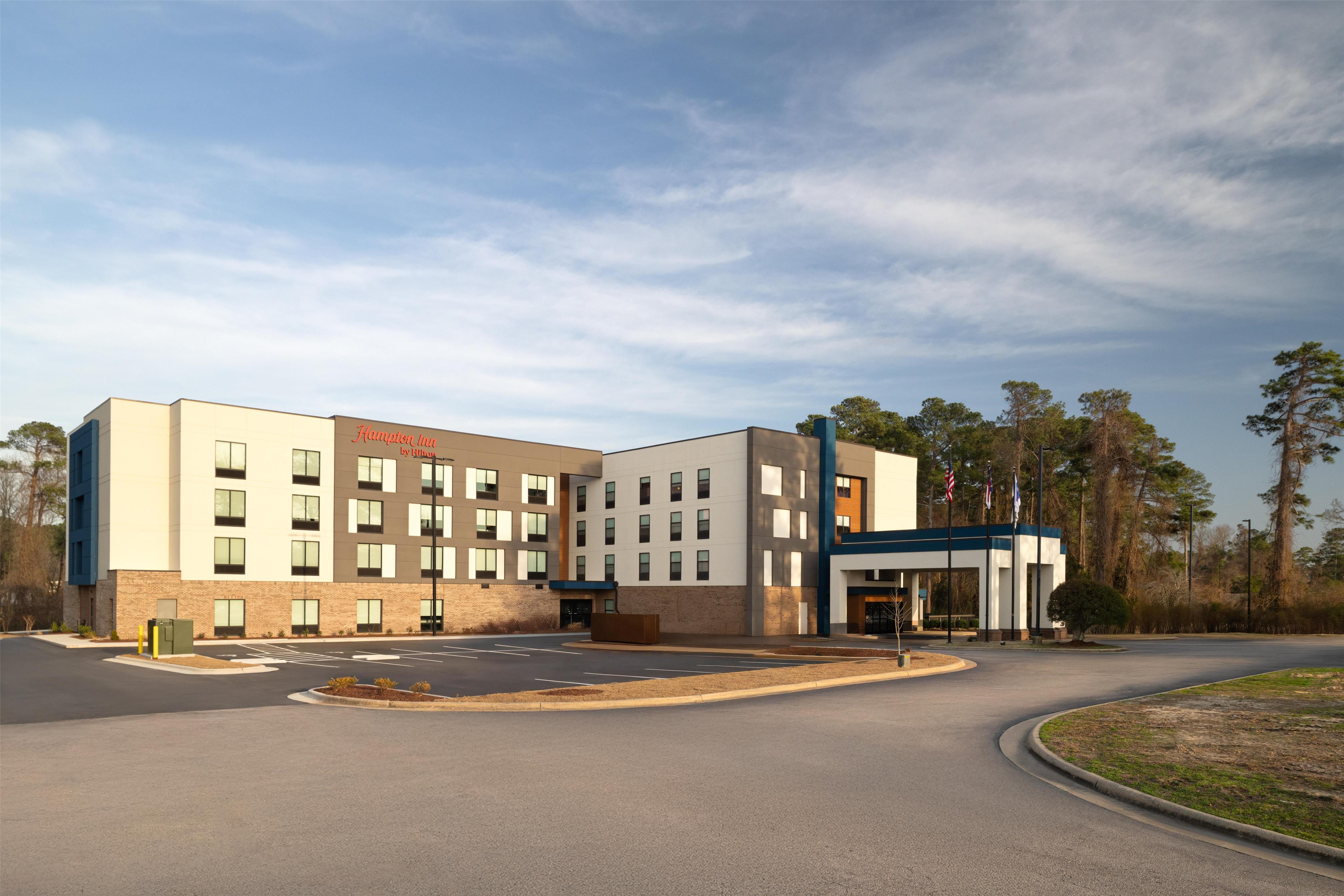 Exterior | Hampton Inn Spring Lake Fayetteville