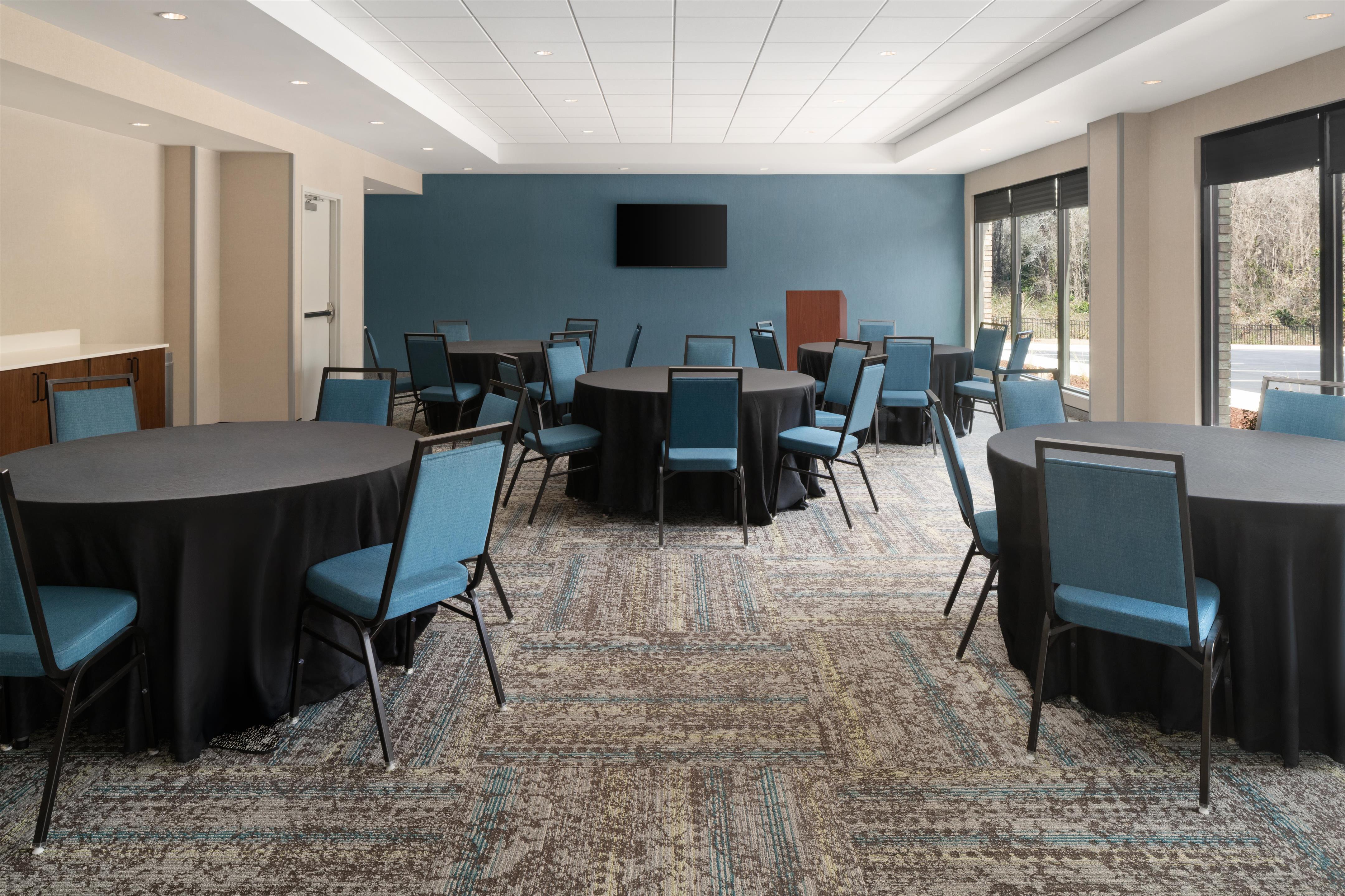 Meeting Room | Hampton Inn Spring Lake Fayetteville