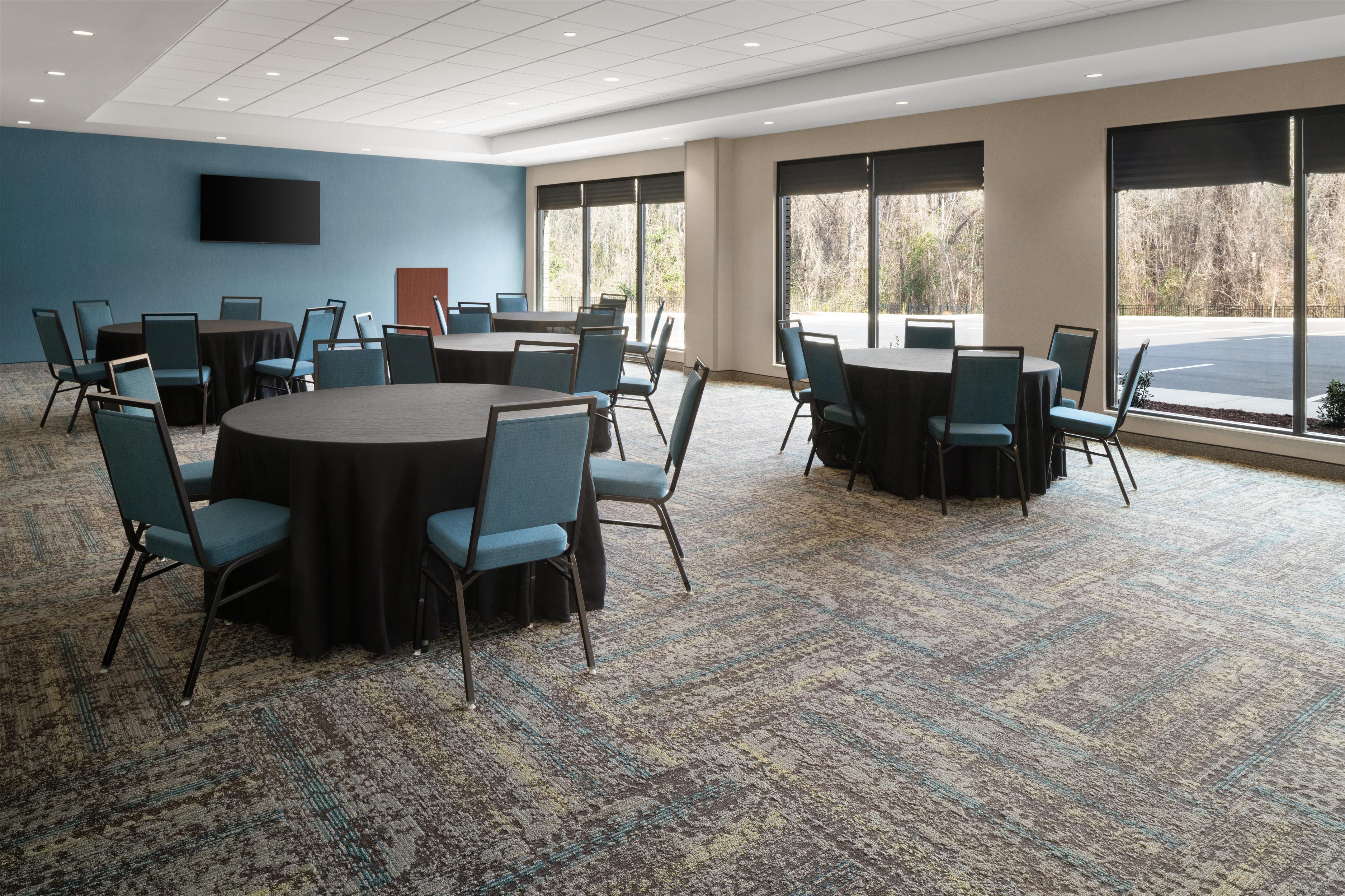 Meeting Room | Hampton Inn Spring Lake Fayetteville