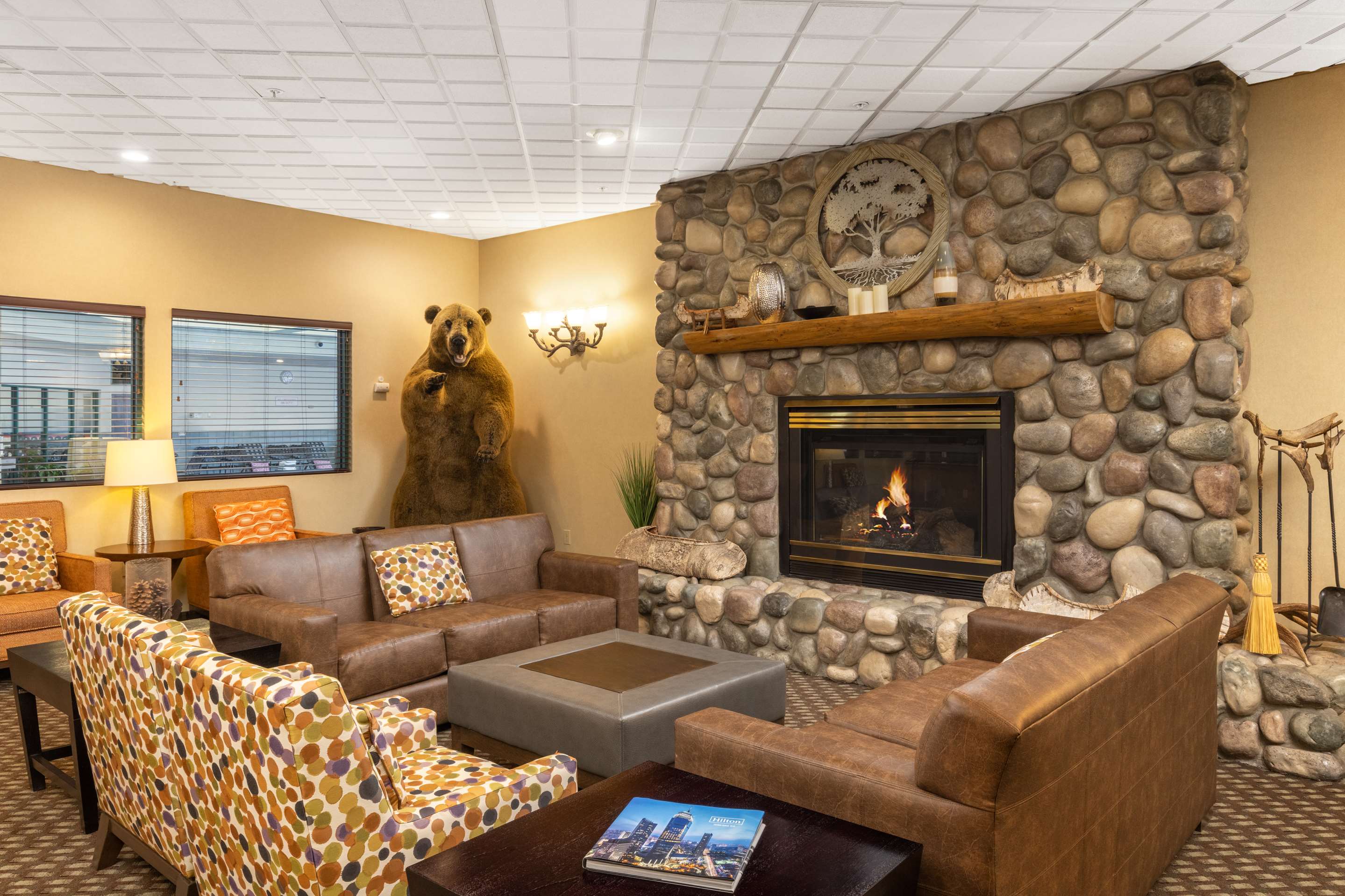 Lobby | Hampton Inn Kalispell