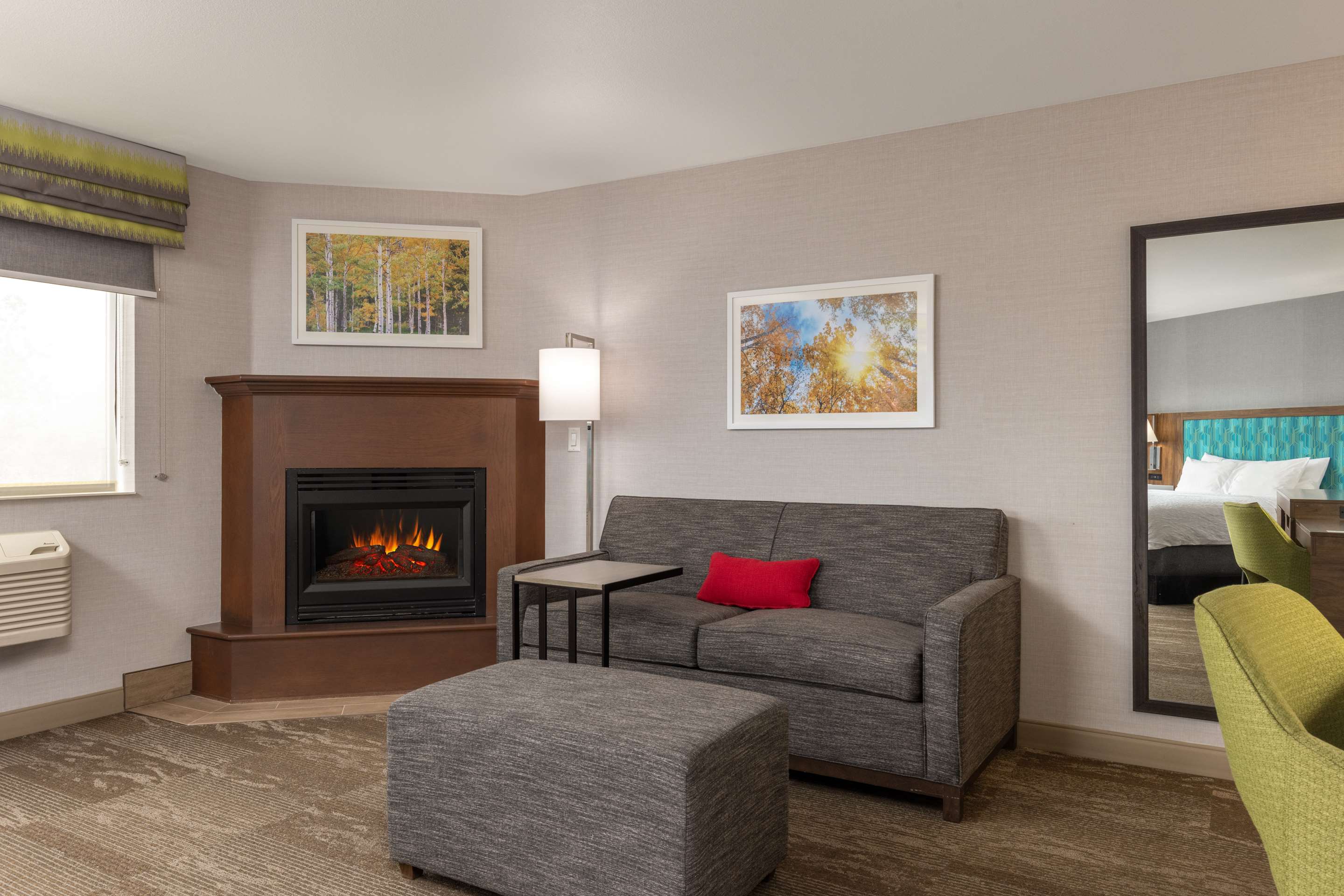 Guest room