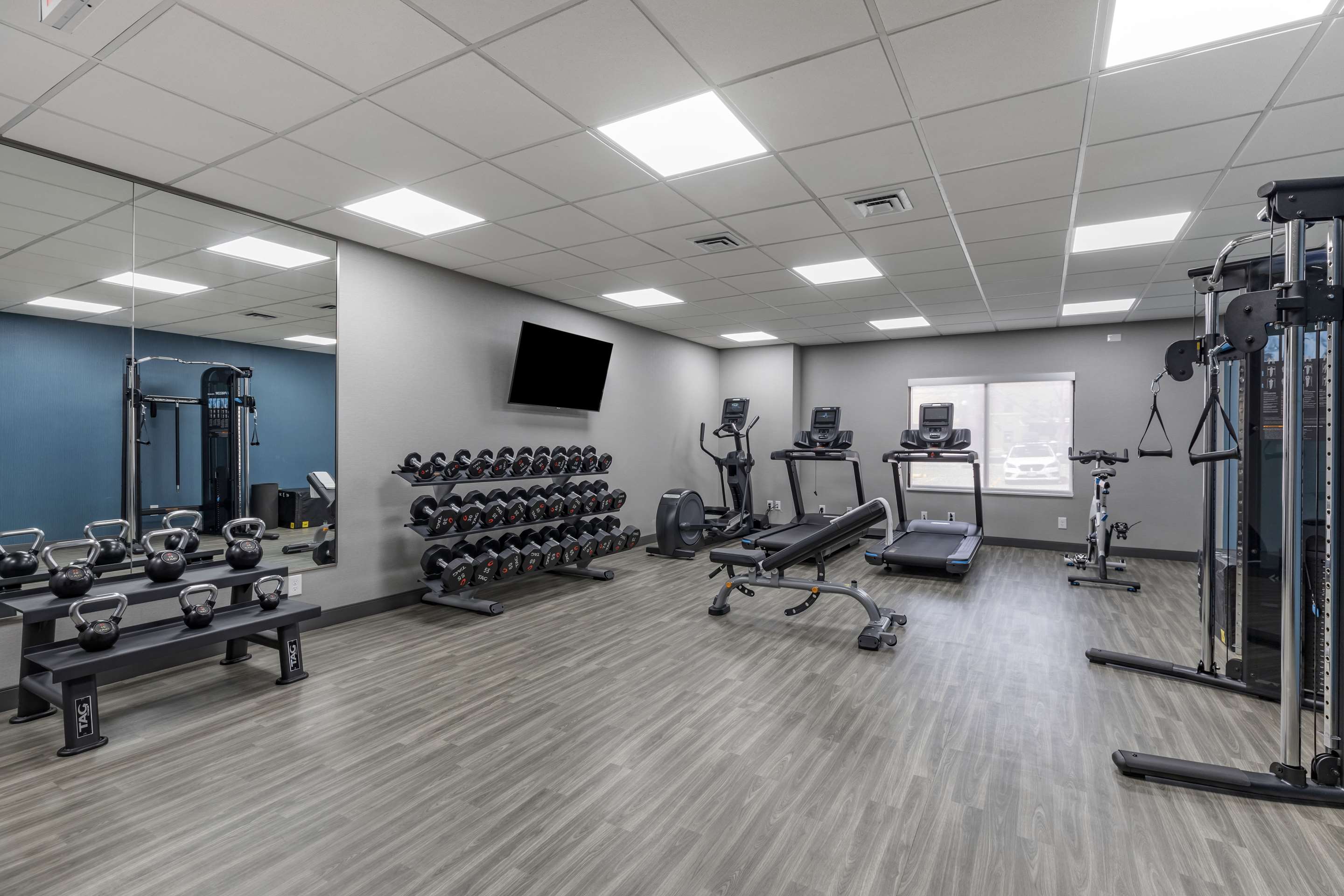 Health club fitness center gym | Hampton Inn Fort Collins
