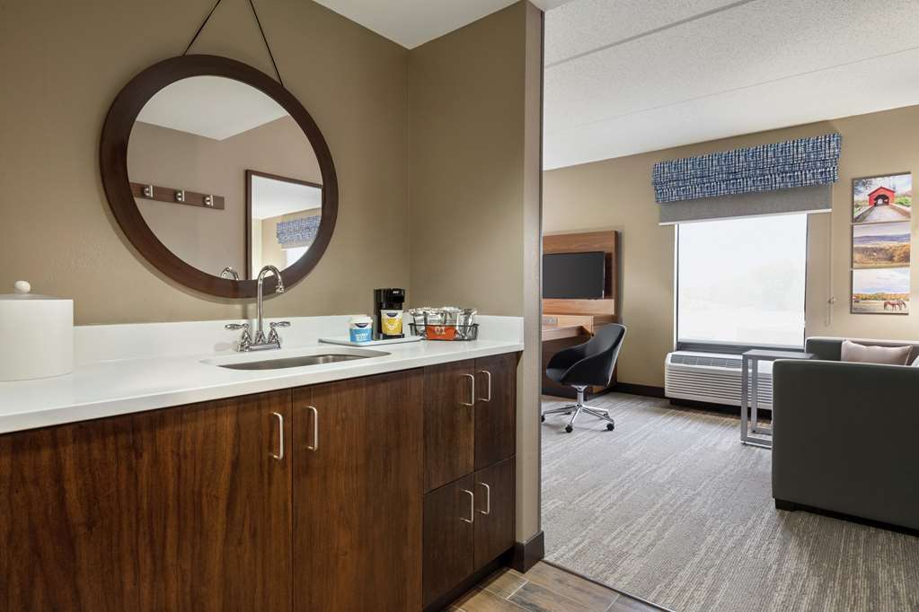 Hampton Inn & Suites Frederick-Fort Detrick Room Type - 2QN HEARING ACC STUDIO NS