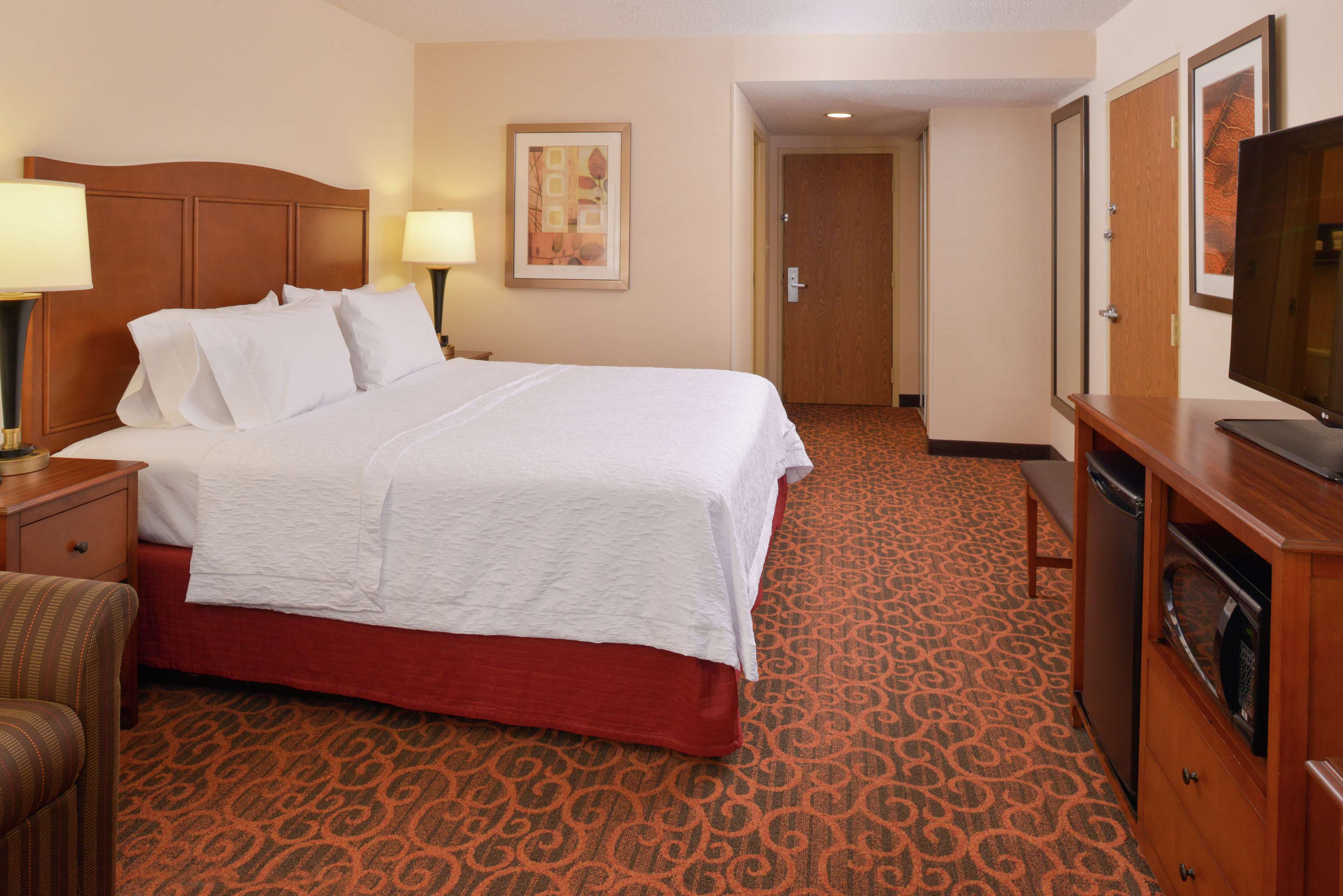 Hampton Inn - Frederick Room Type - 1KING STUDY SOFABED NOSMOK
